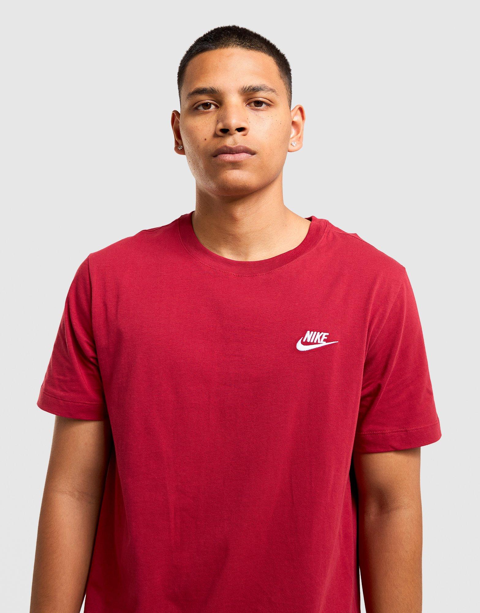 Nike Club T-Shirt