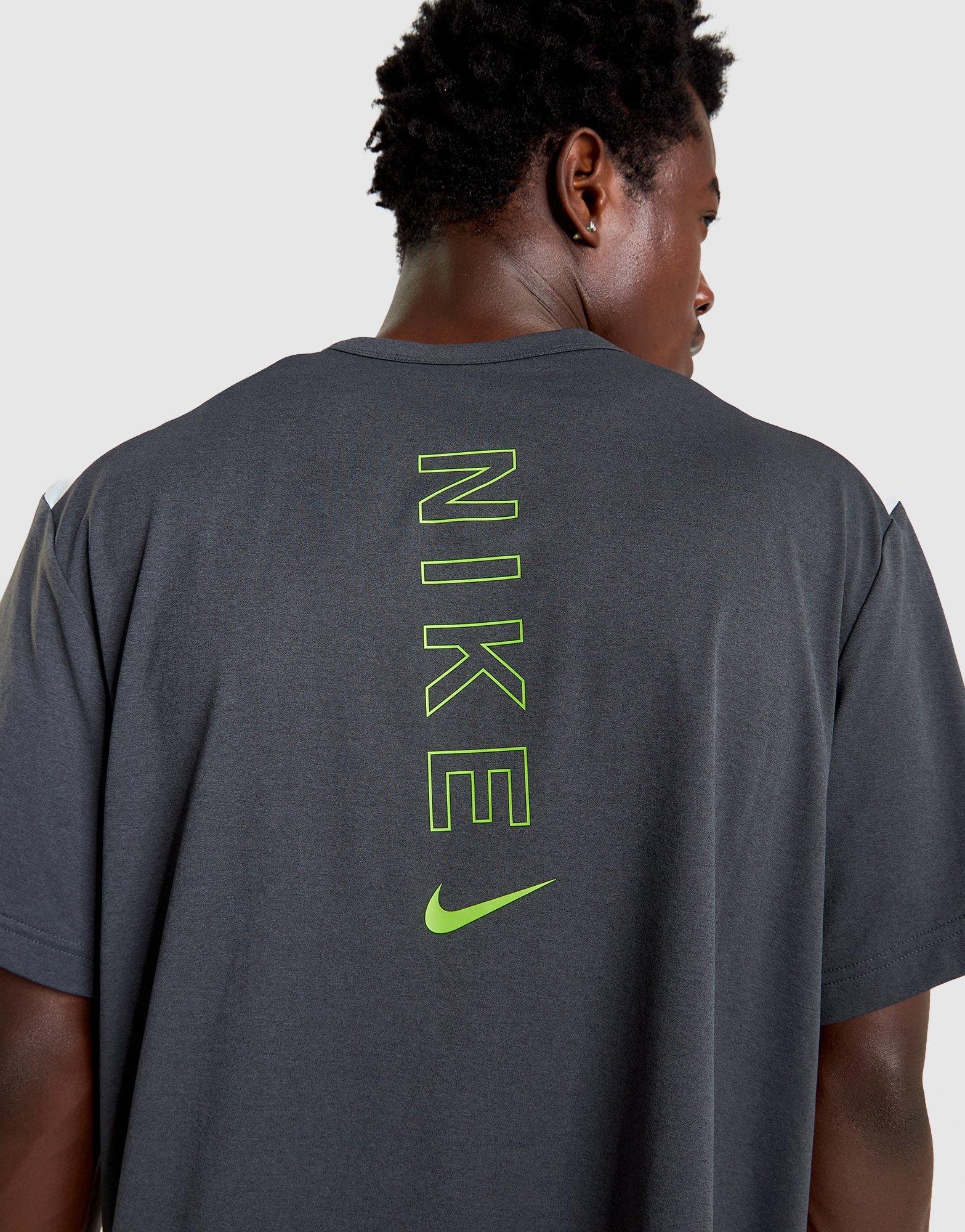 Nike City T-Shirt