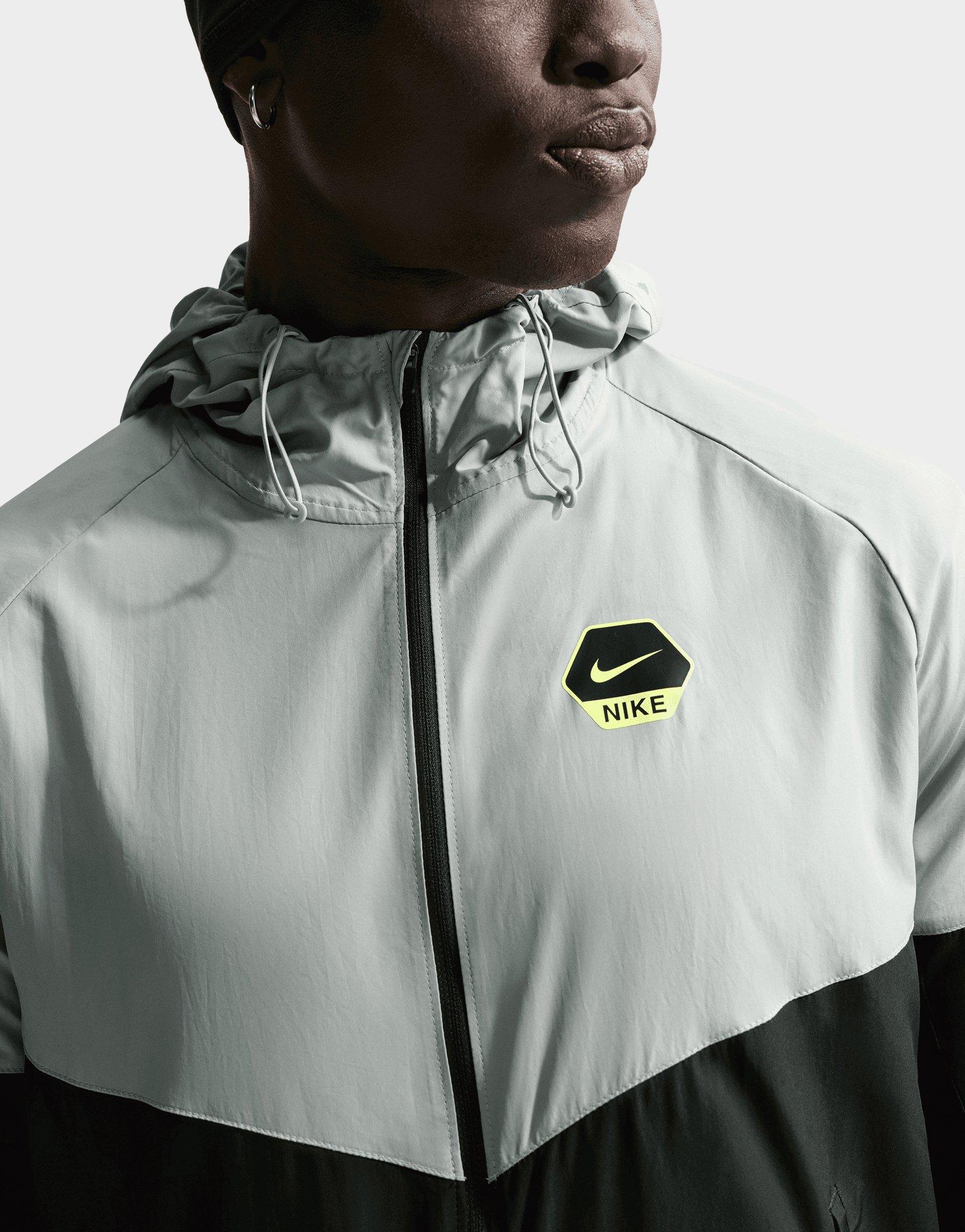 Nike Training Full-Zip Woven Tape Jacket