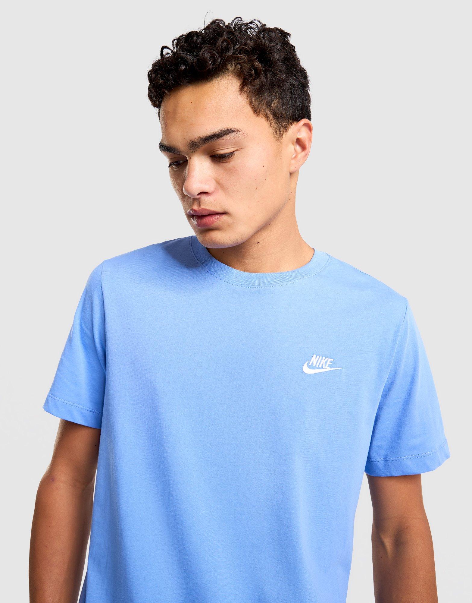 Nike Club T-Shirt
