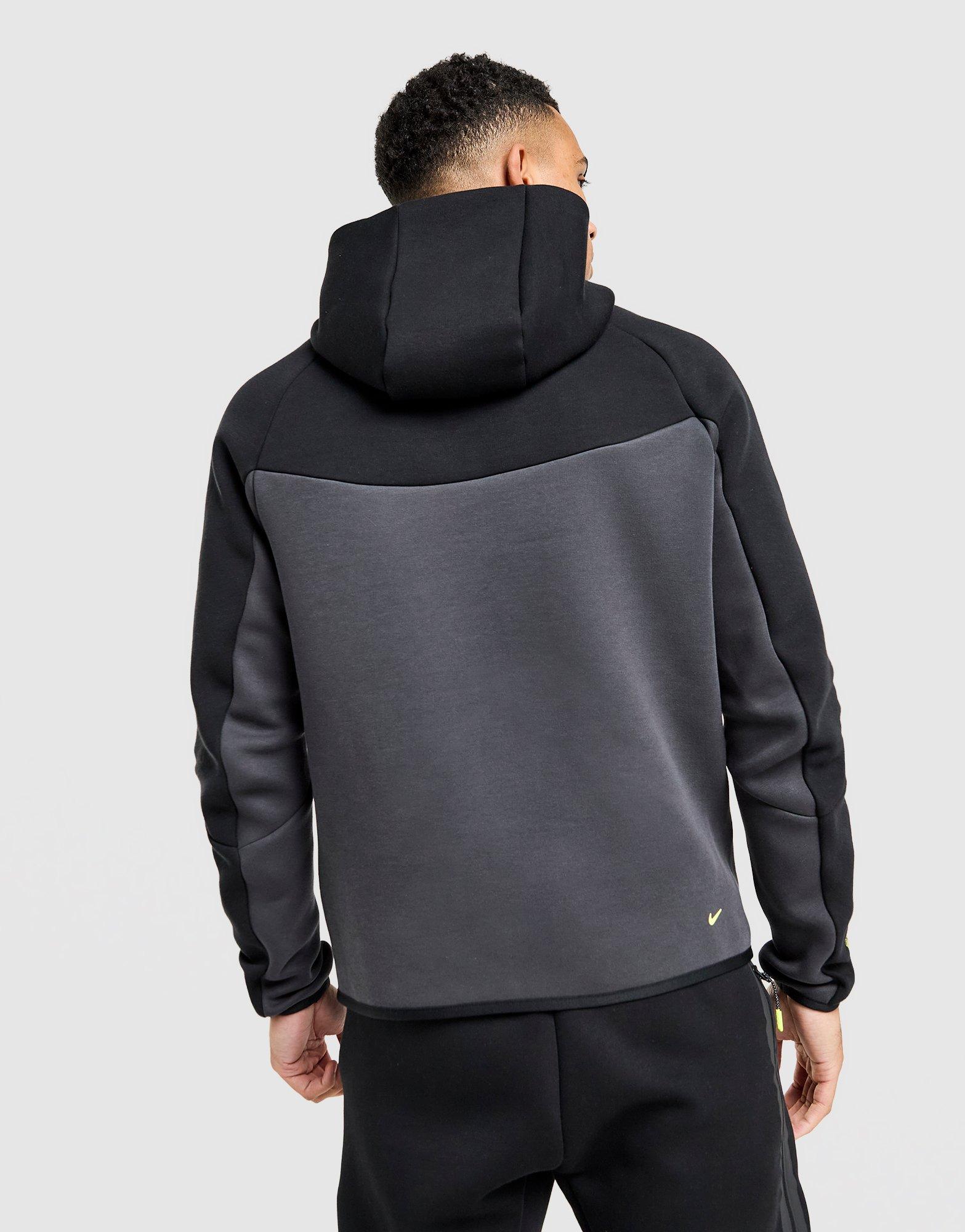 Nike Tech Fleece Hoodie