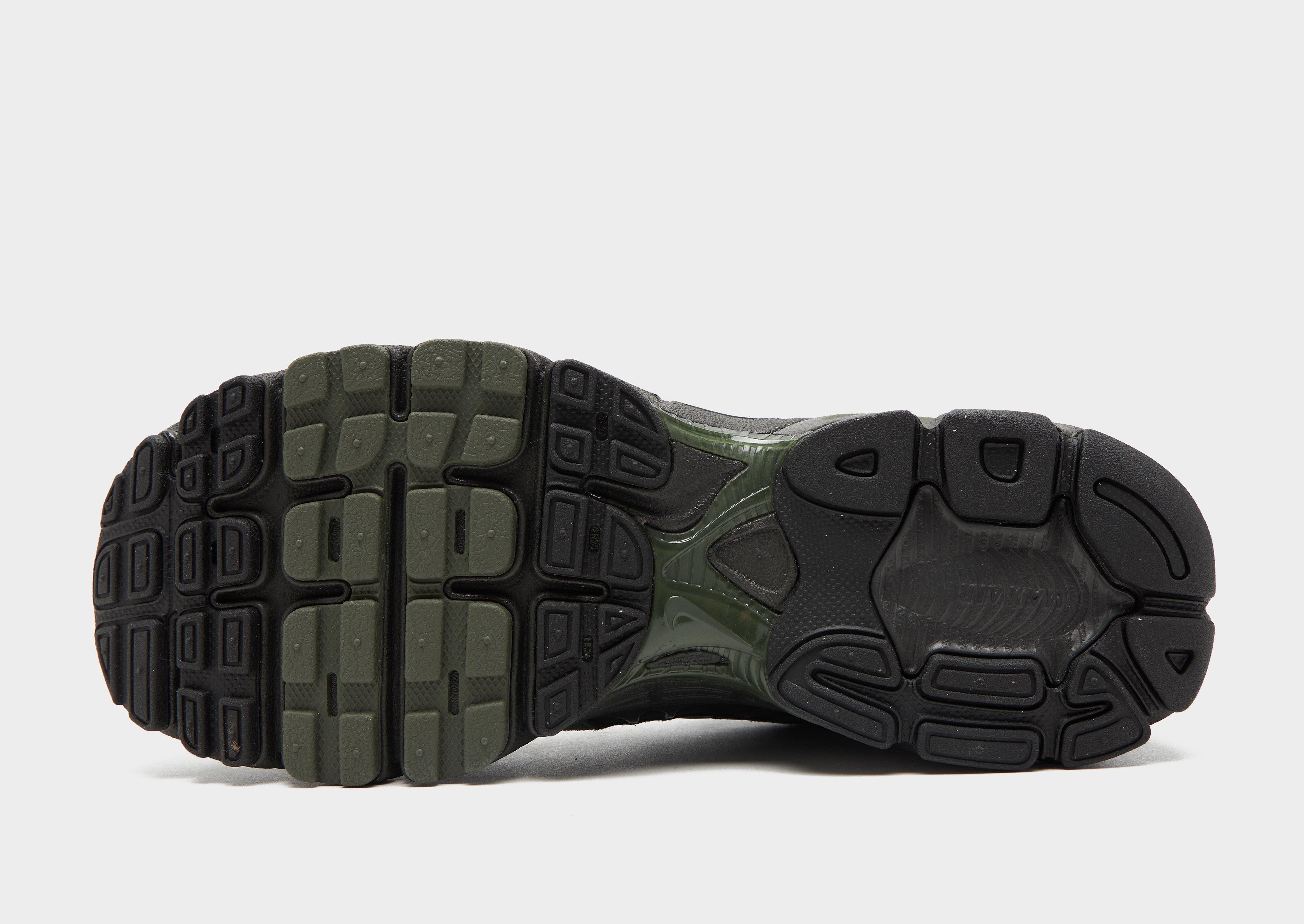 Nike Air Max Moto 2K