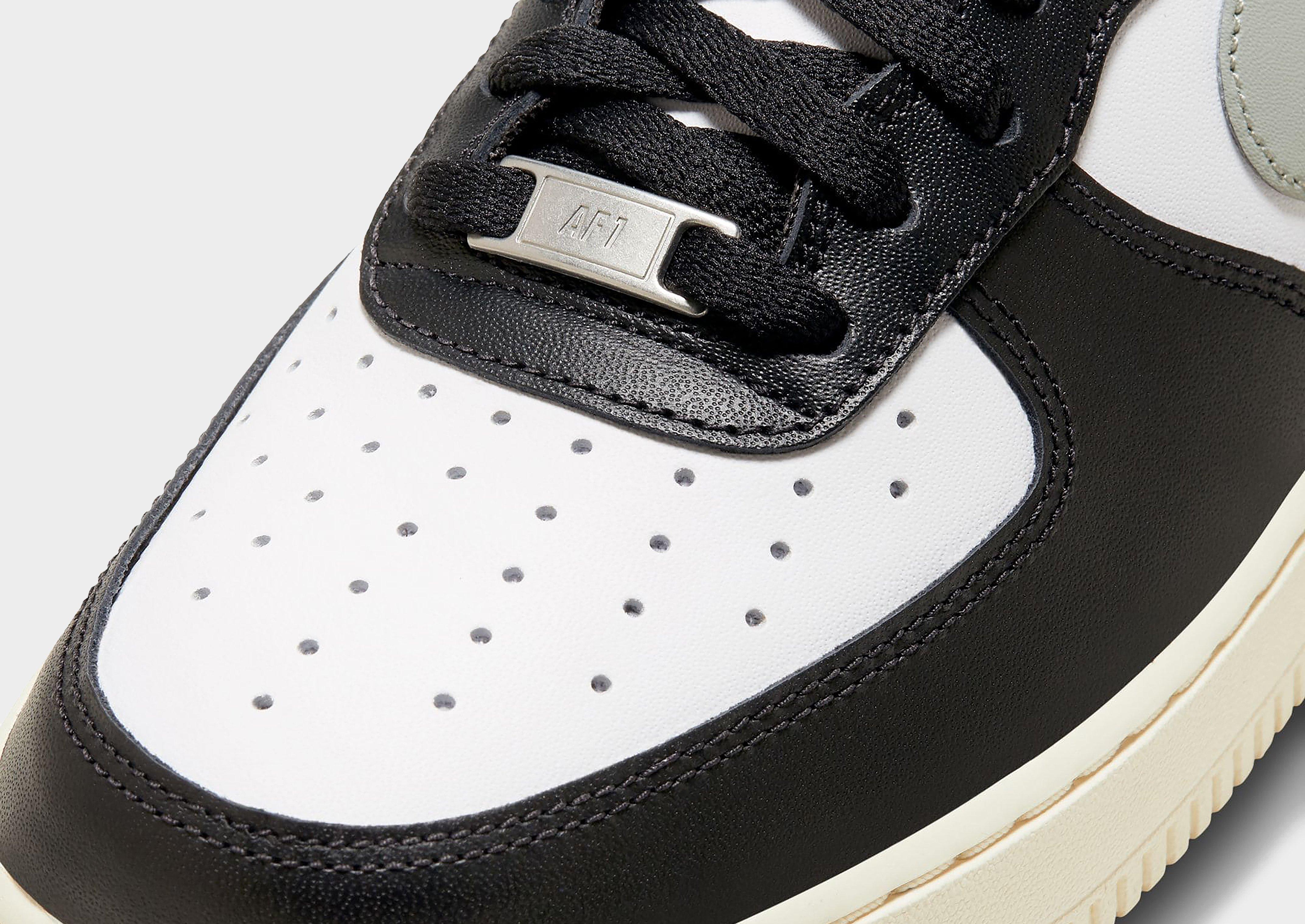 Nike Air Force 1 Low