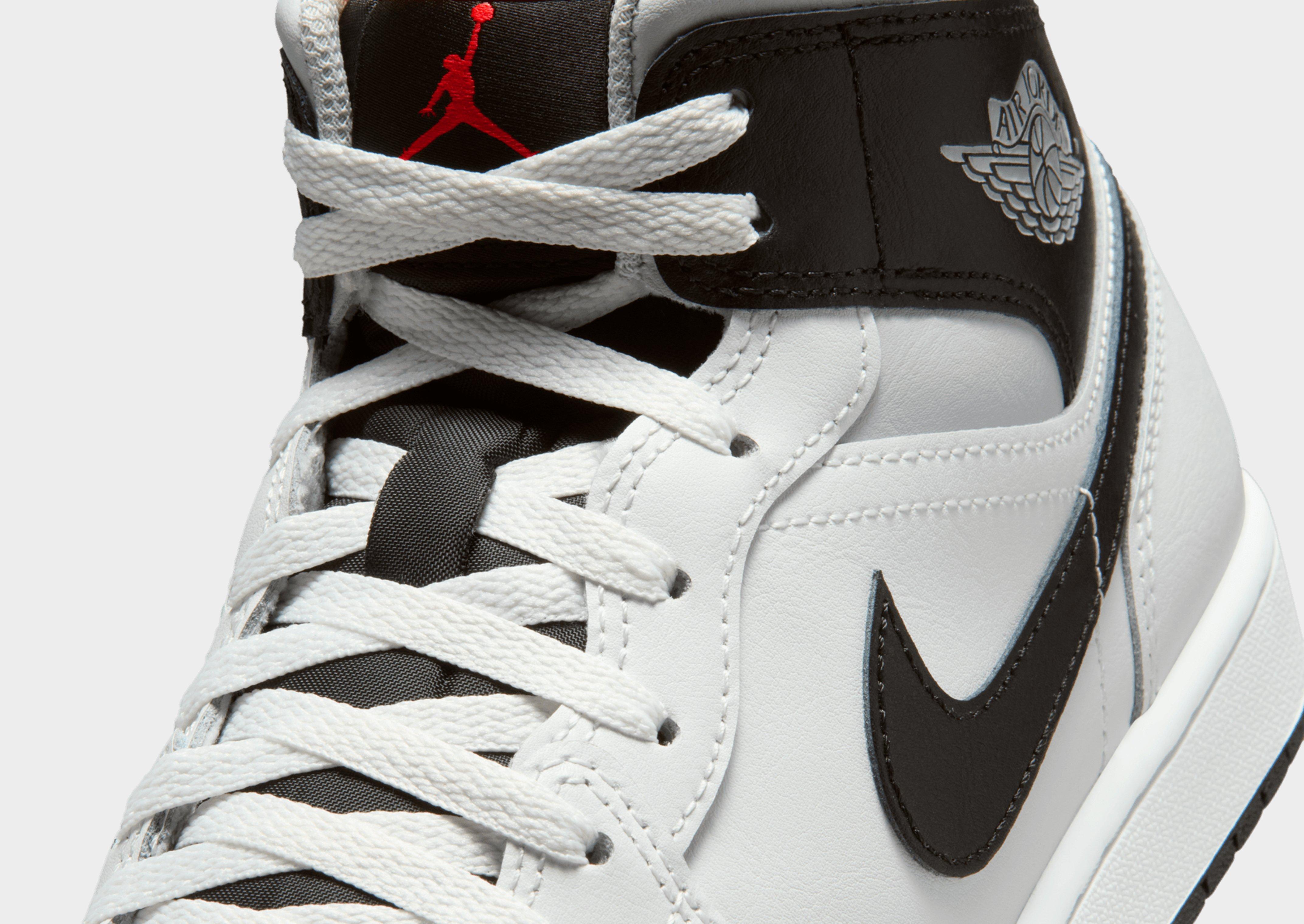 Jordan Air 1 Mid