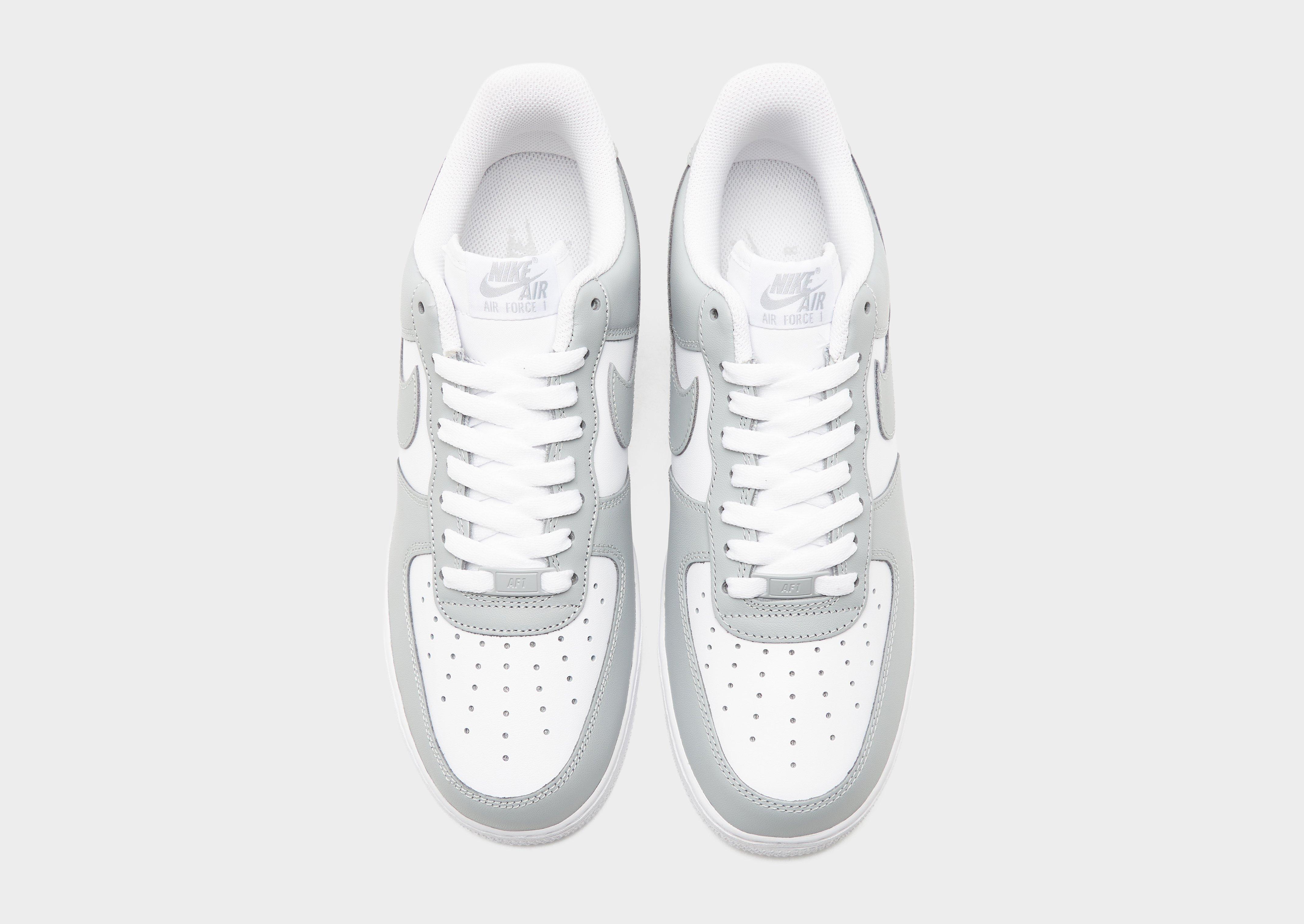 Nike Air Force 1 '07