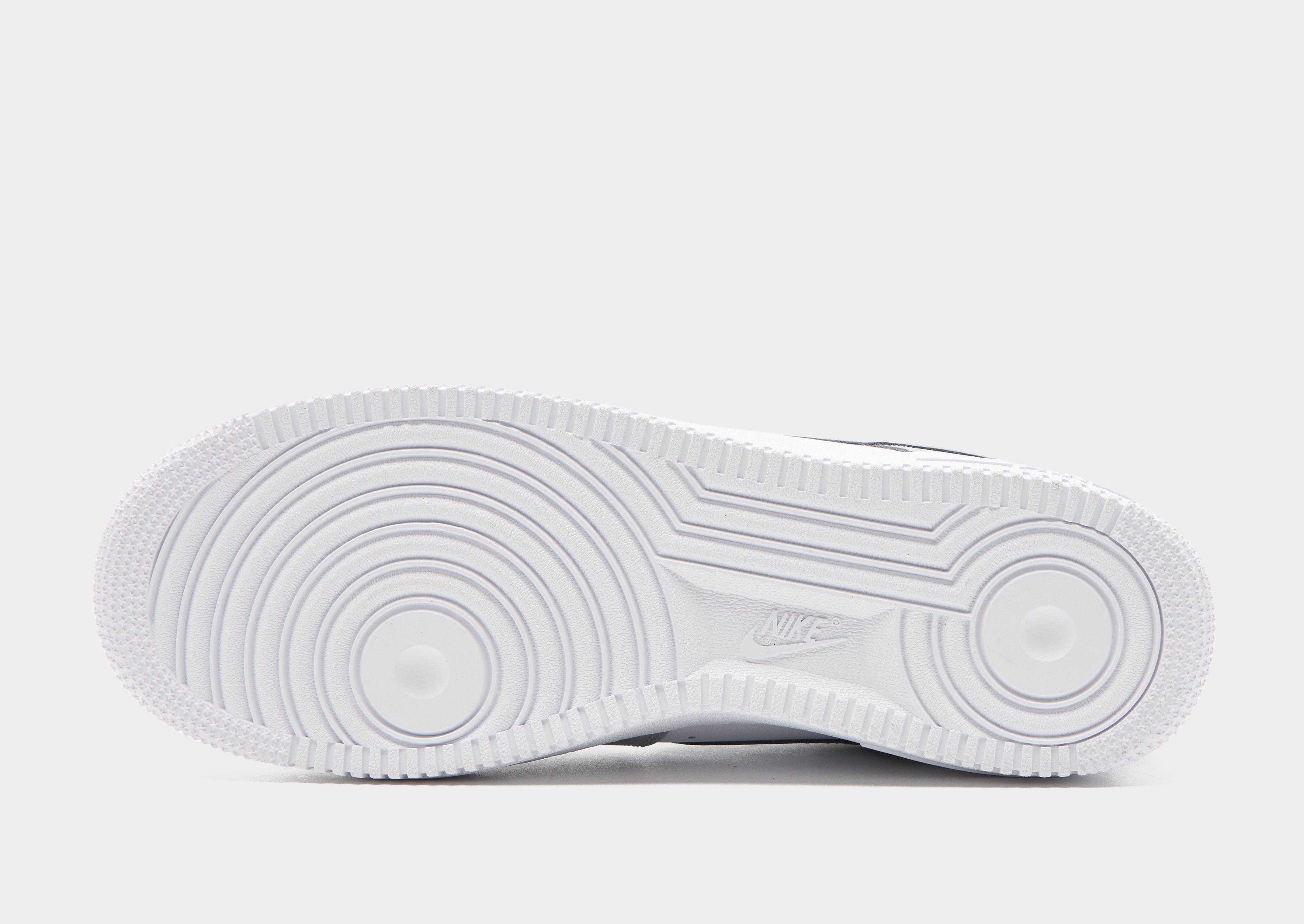 Nike Air Force 1 '07