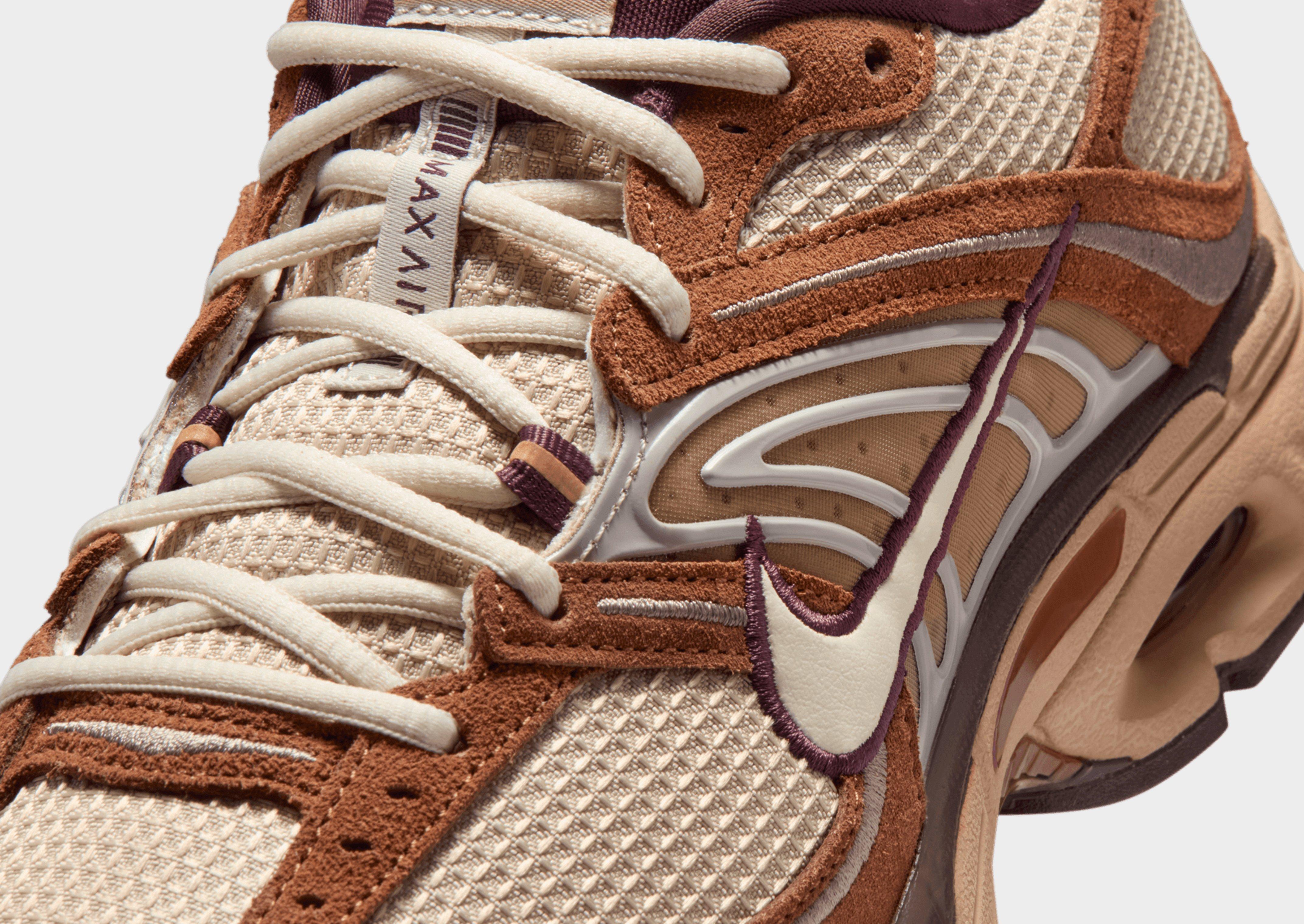 Nike Air Max Moto 2K