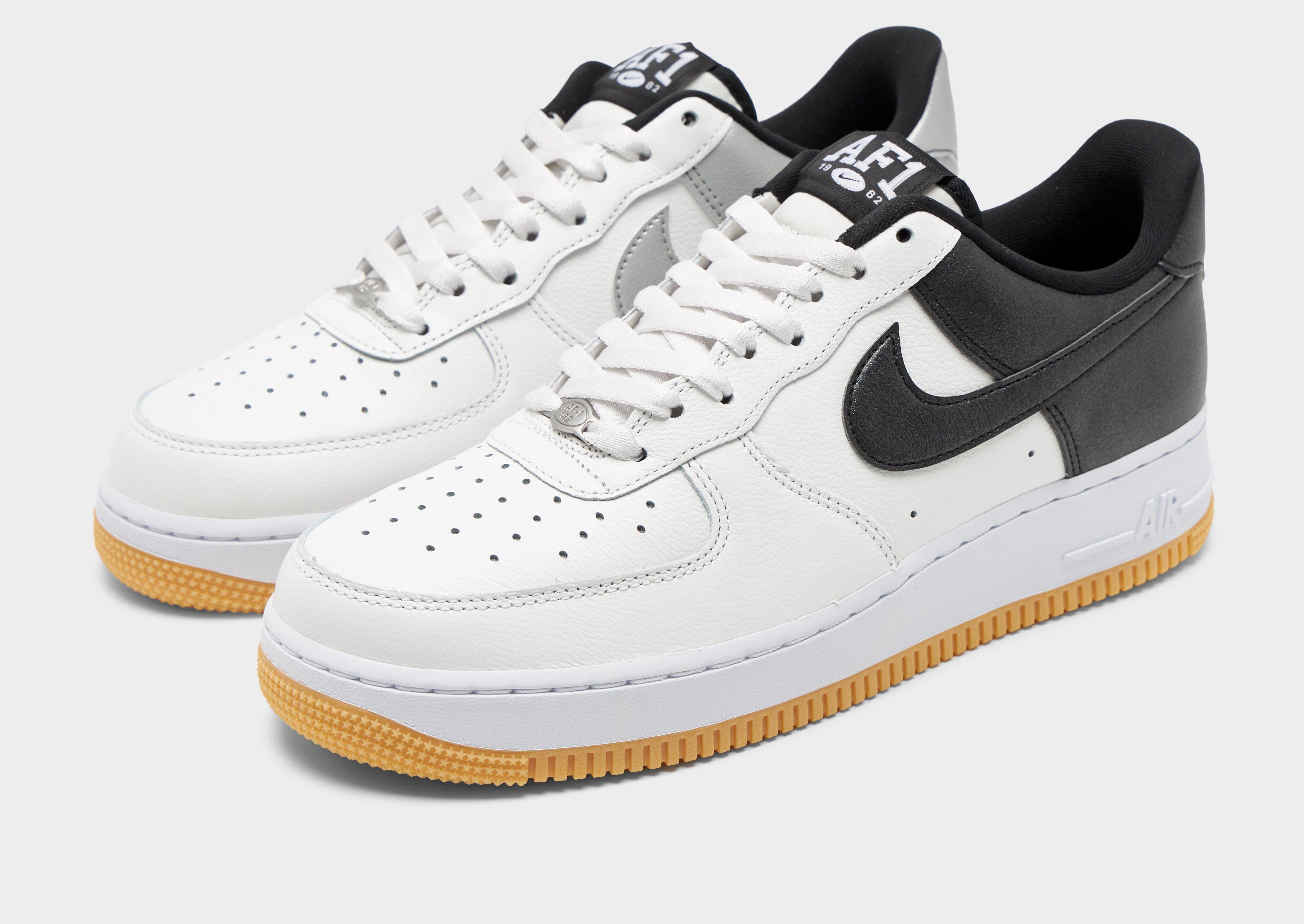 Nike Air Force 1 Low LV8