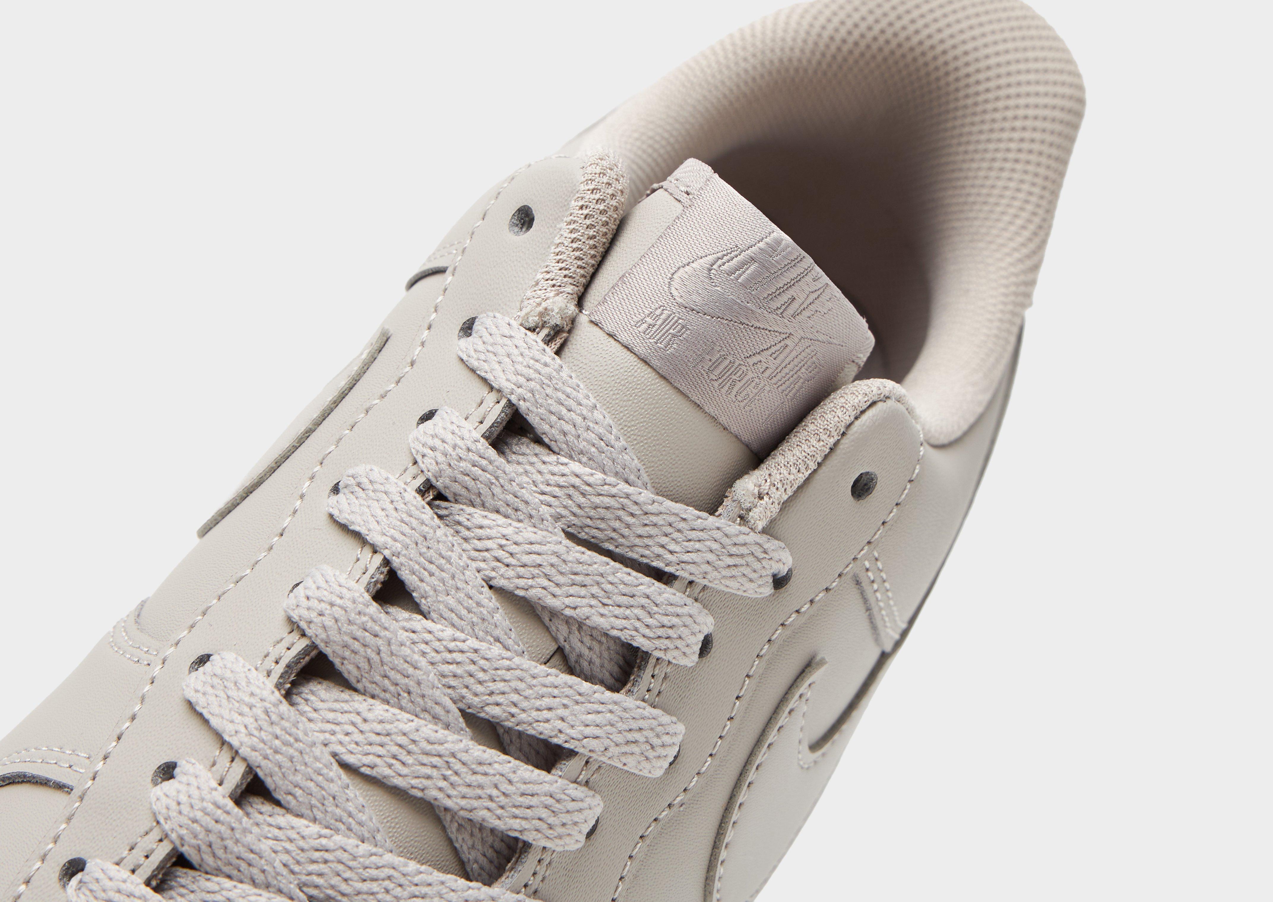 Nike Air Force 1 '07