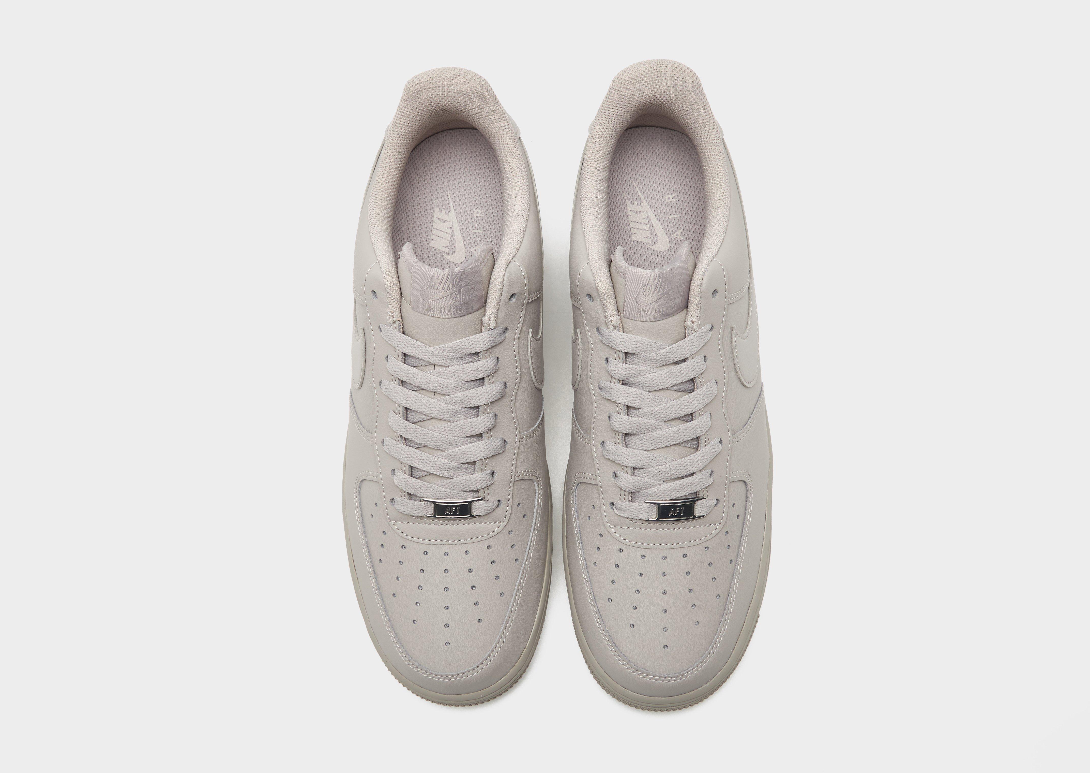 Nike Air Force 1 '07