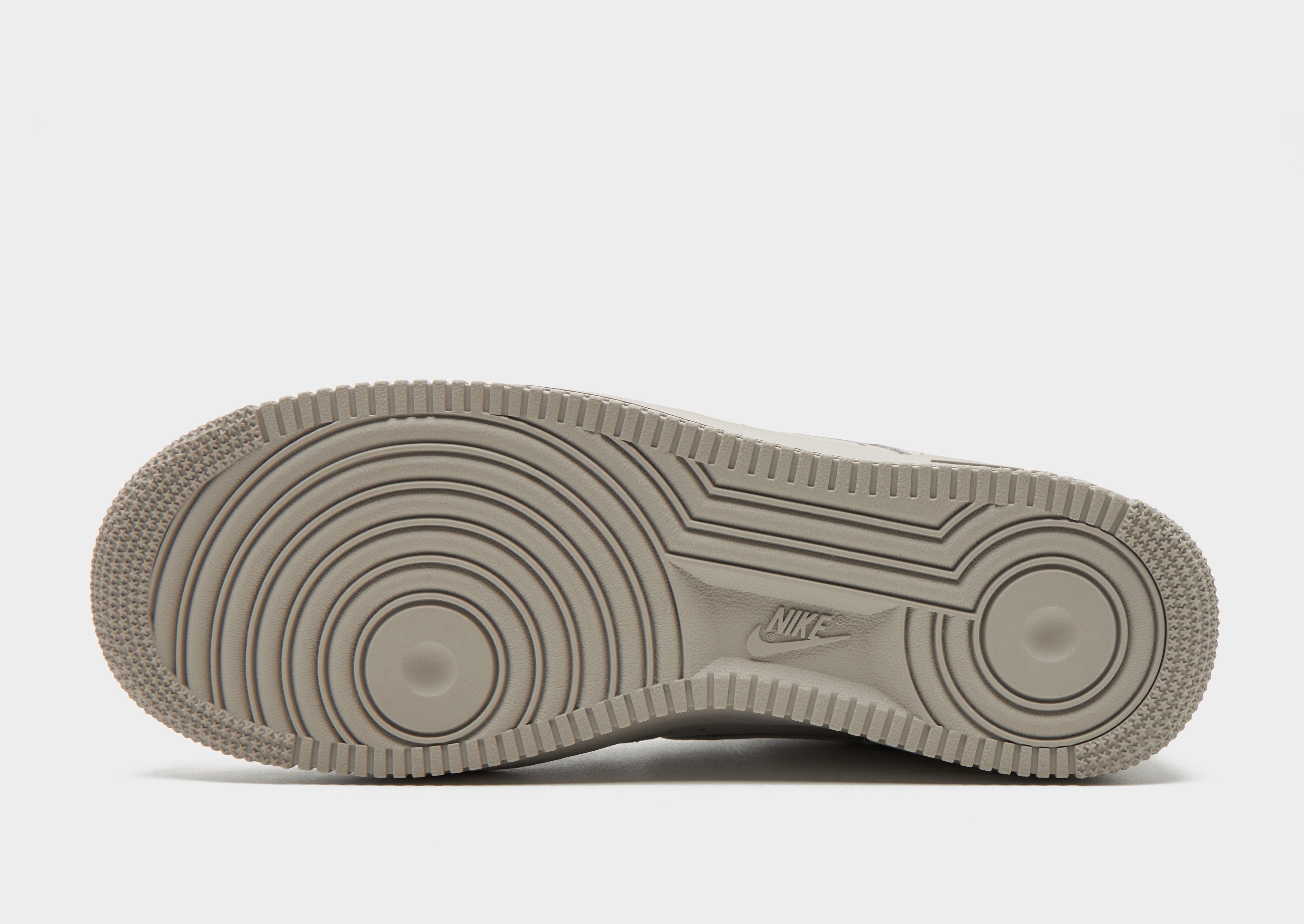 Nike Air Force 1 '07