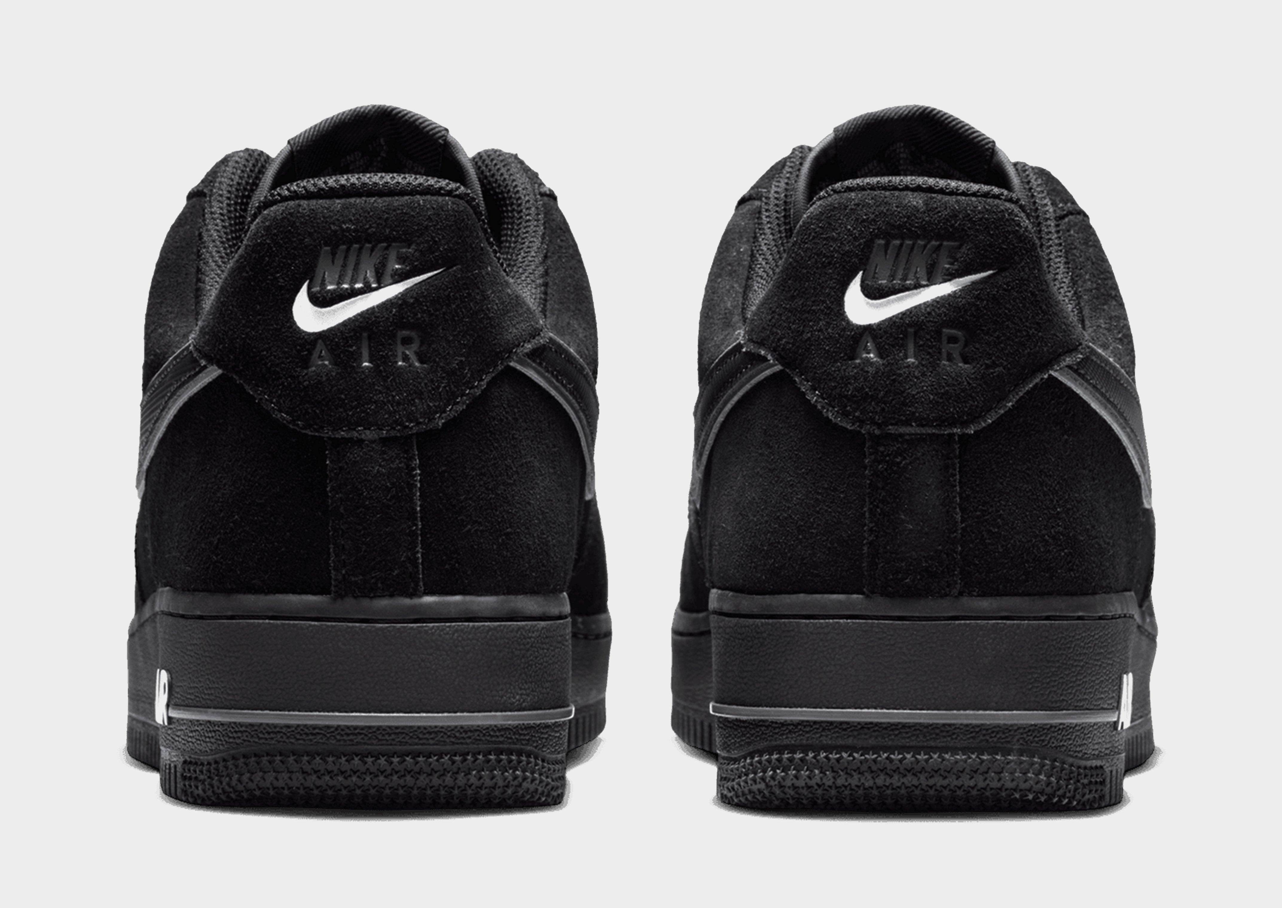 Nike Air Force 1 '07 LV8