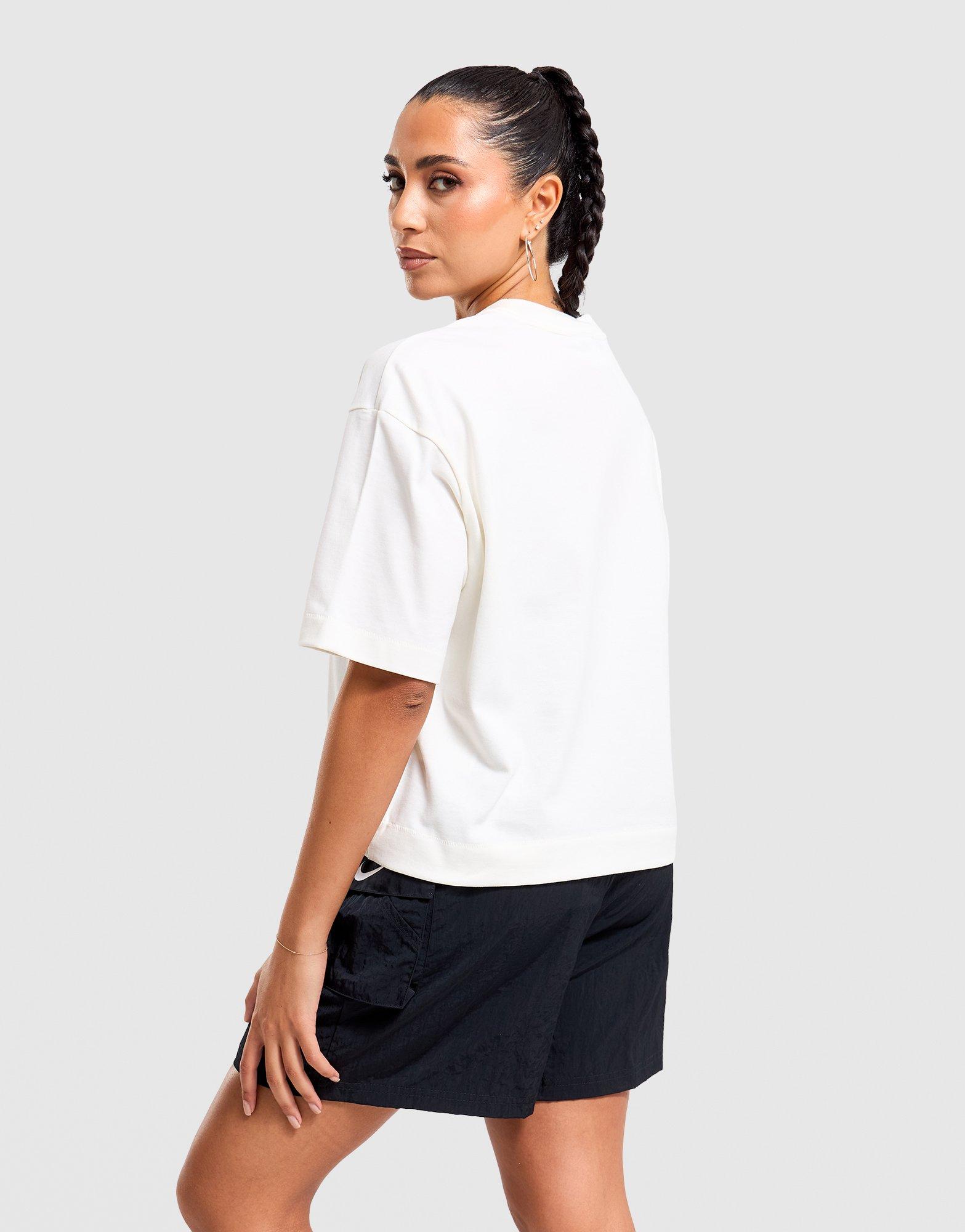 Nike Crop T-Shirt