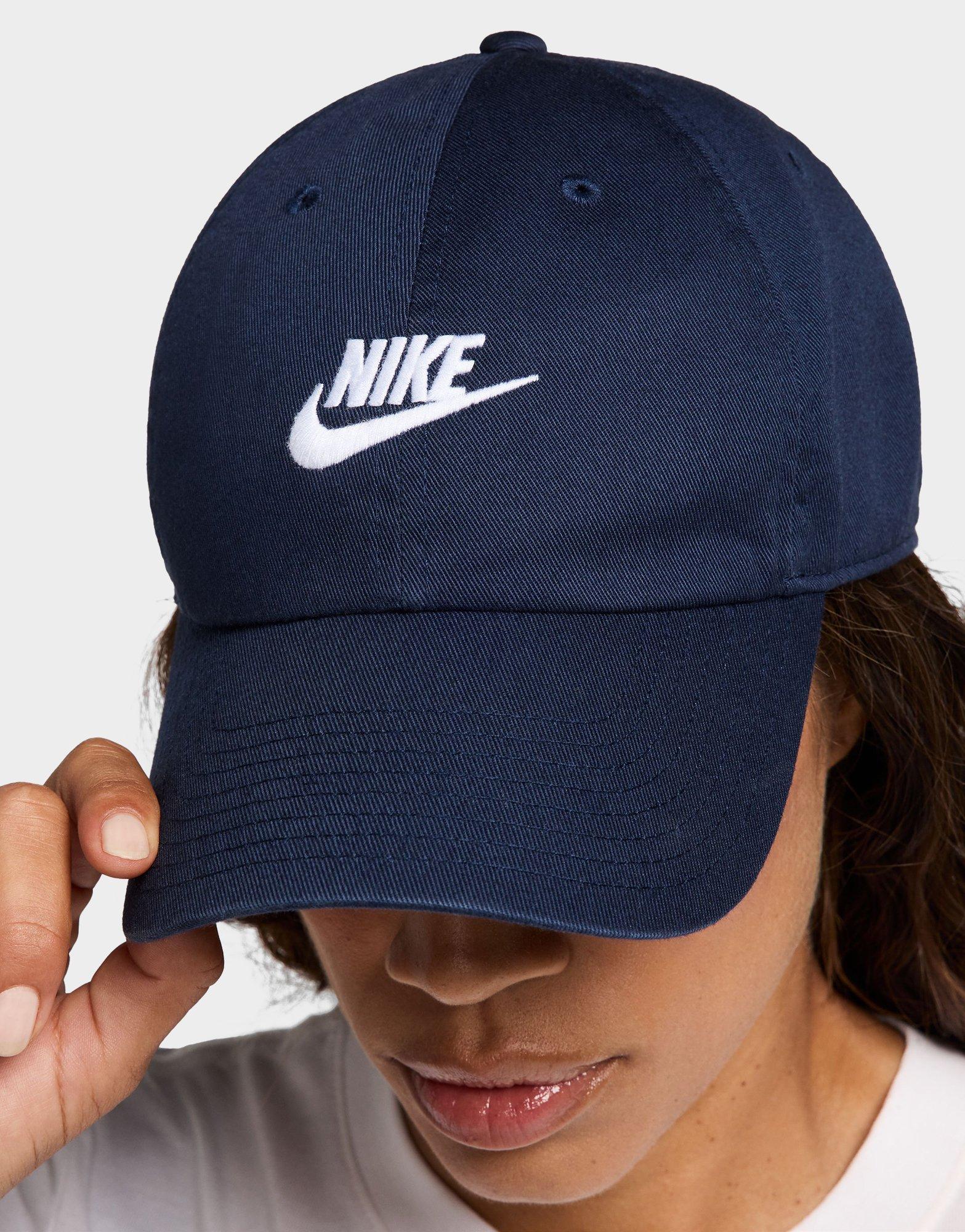 Nike Club Cap