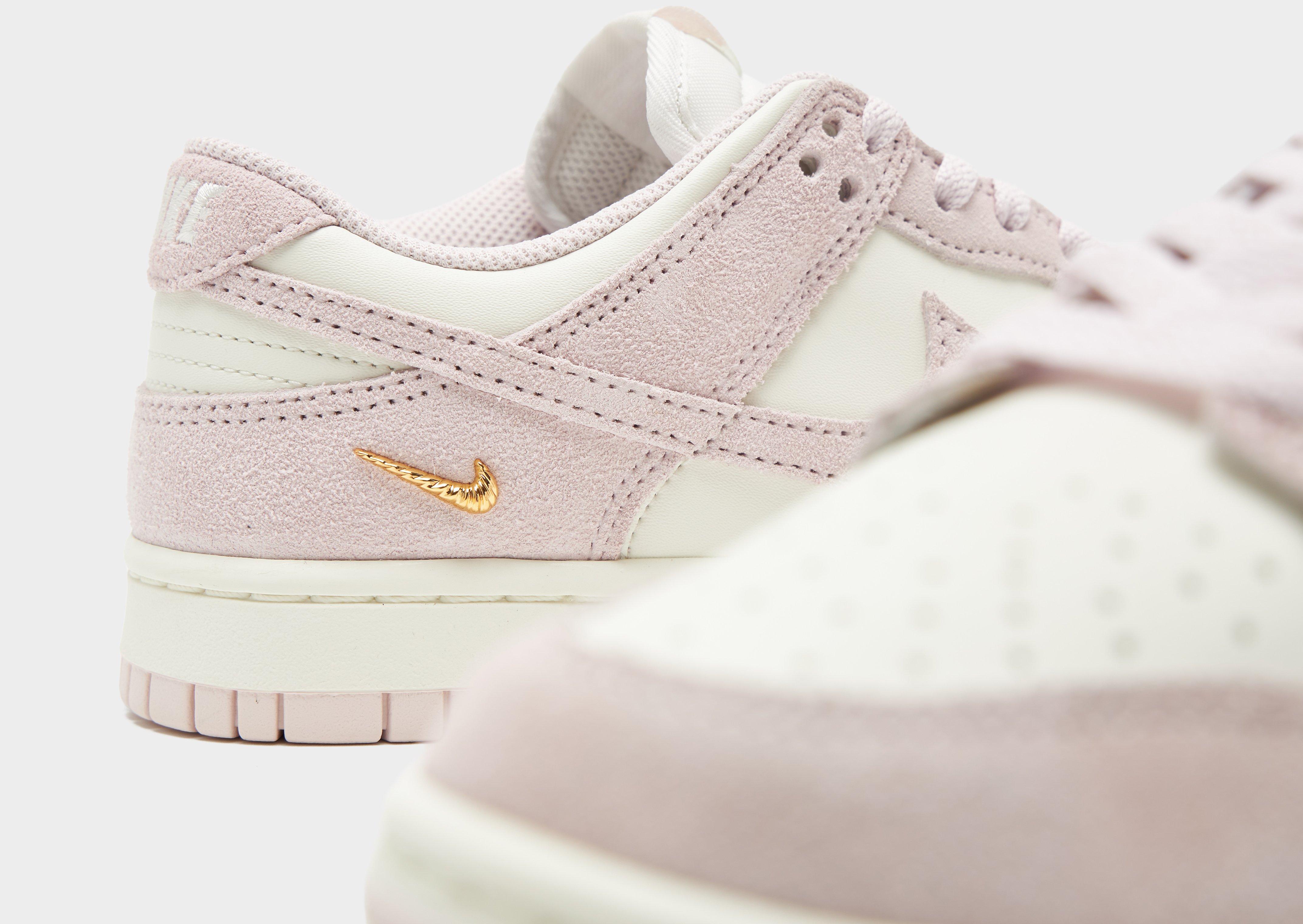 Nike Dunk Low Women's