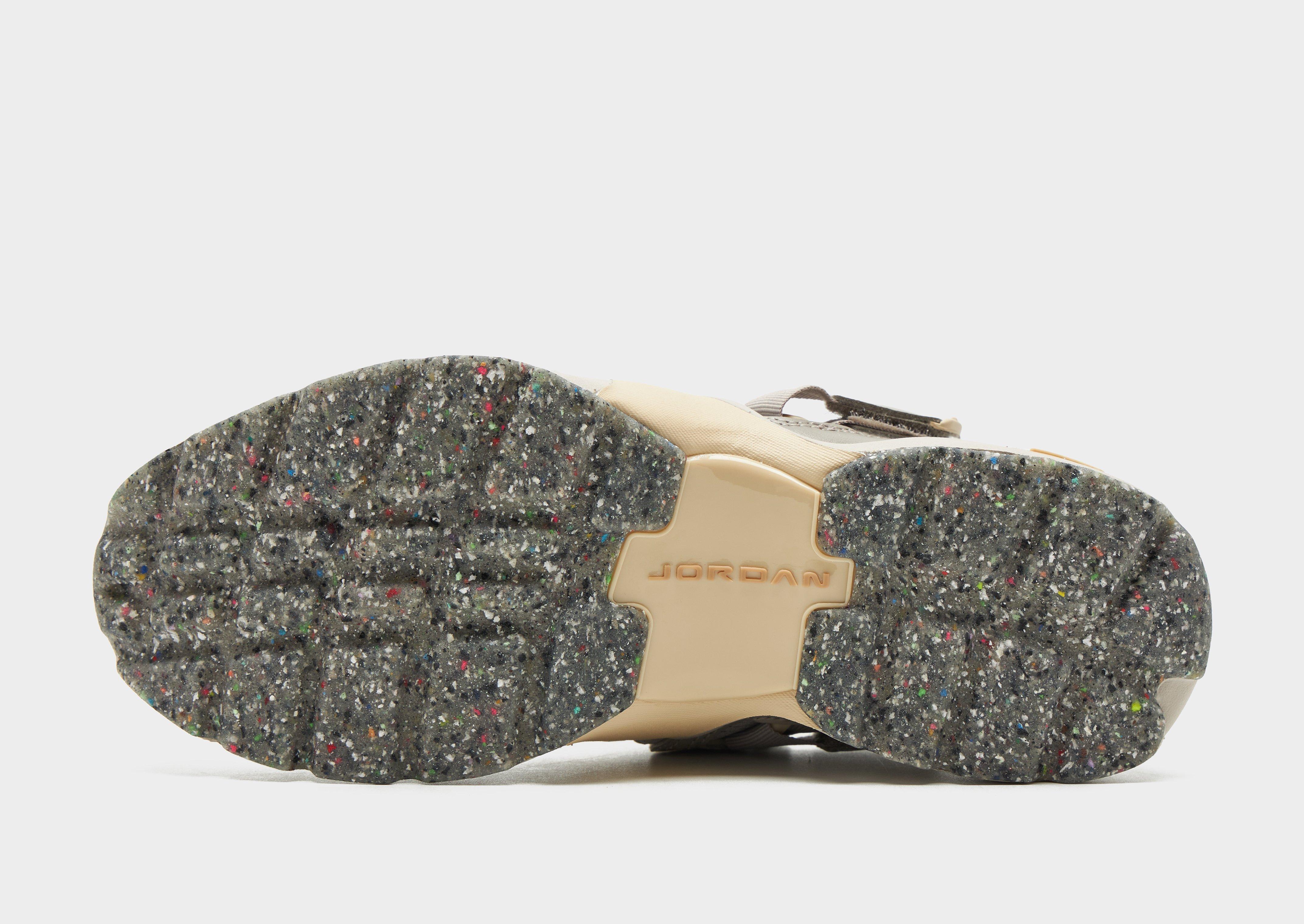 Jordan Trunner LX Women's