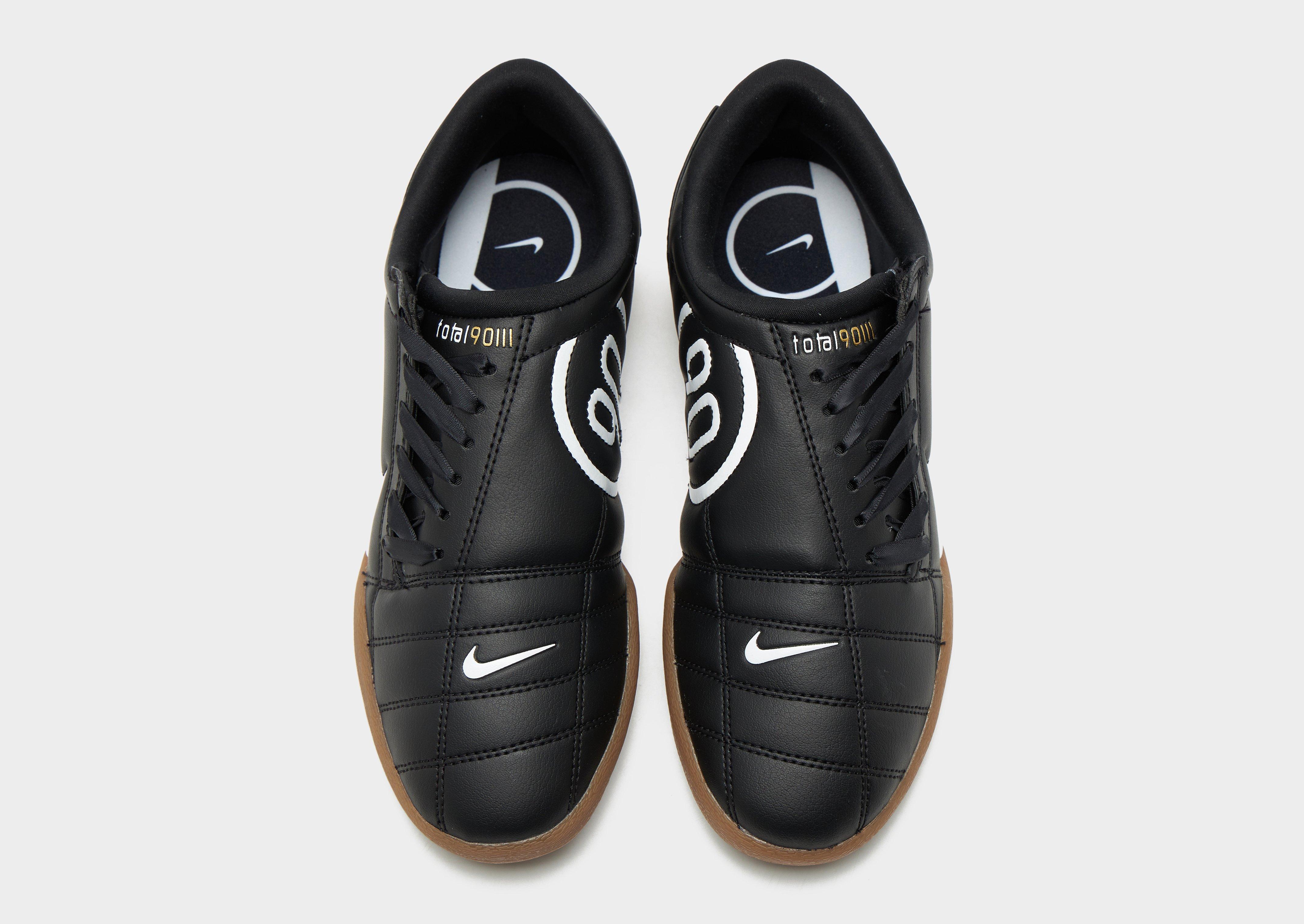 Nike Total 90 Women's