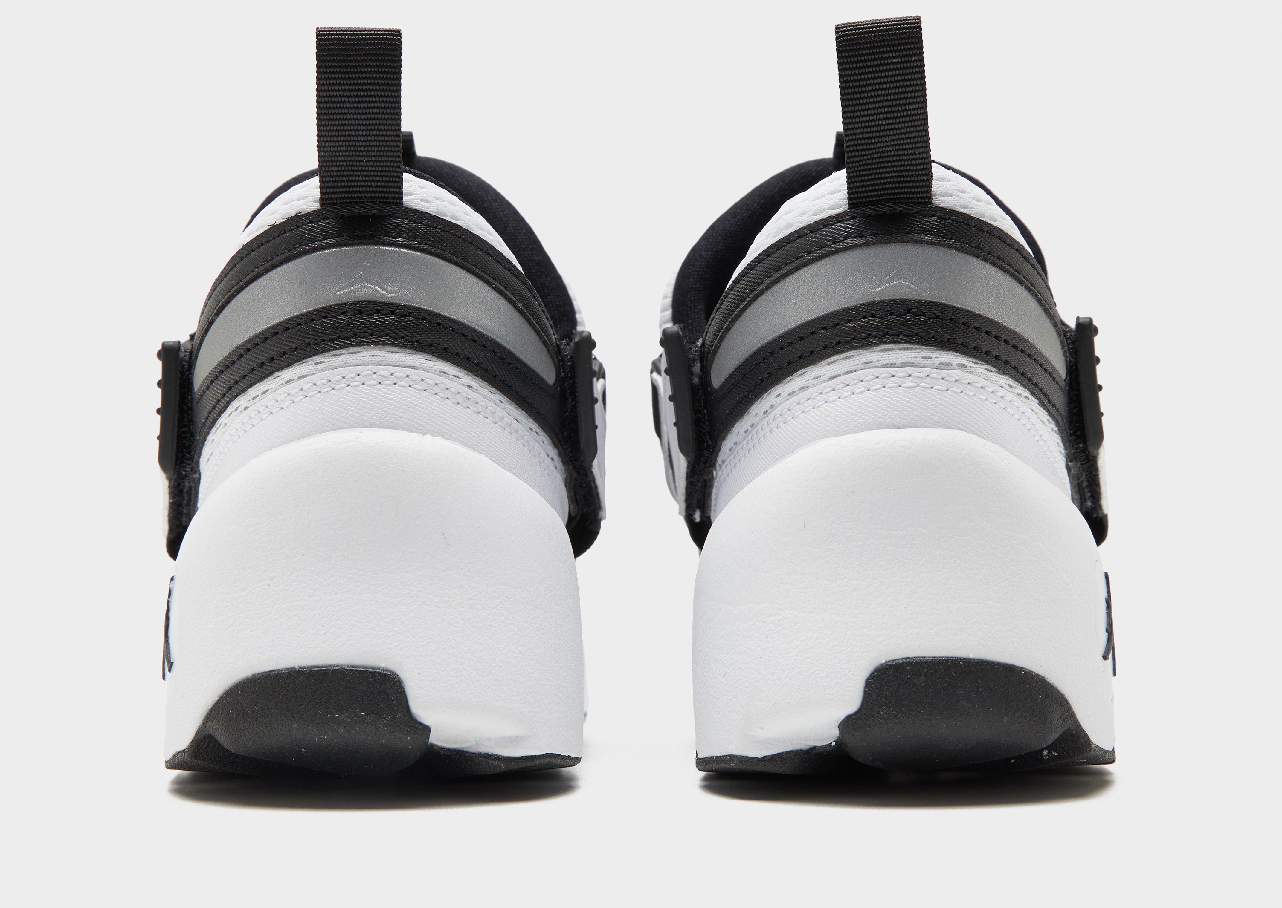 Jordan Trunner LX Women's