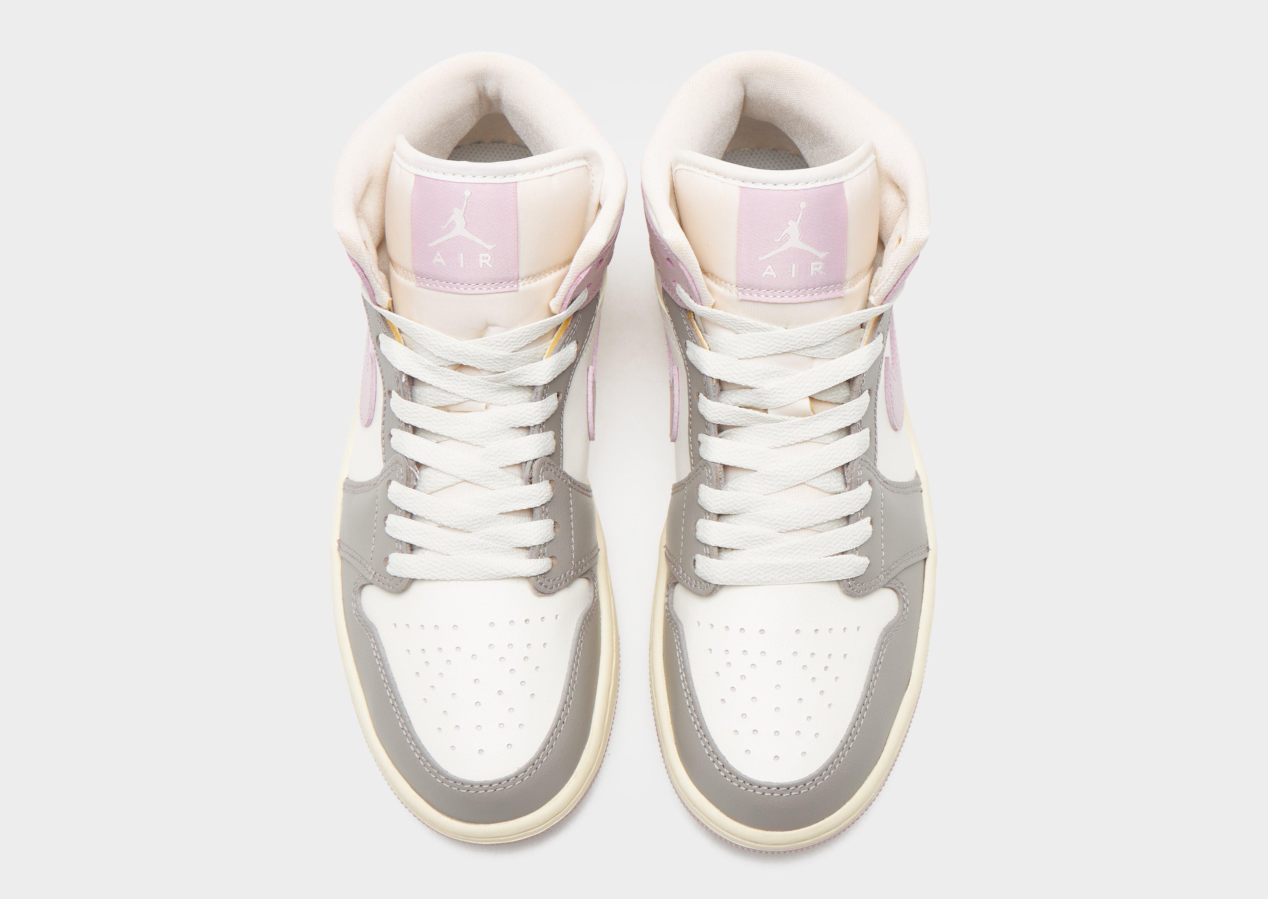 Jordan Air 1 Mid Women's