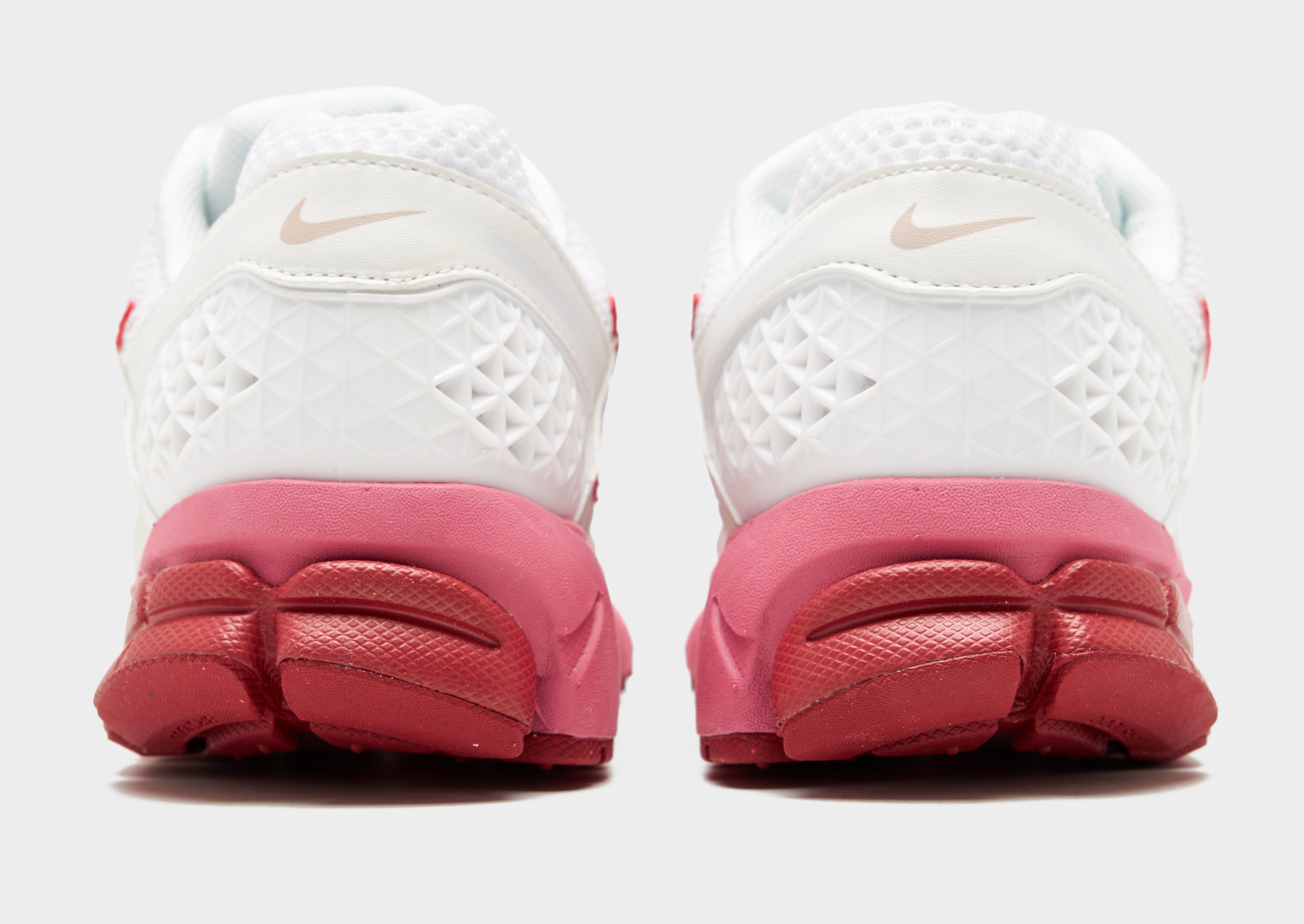 Nike Zoom Vomero 5 Women's