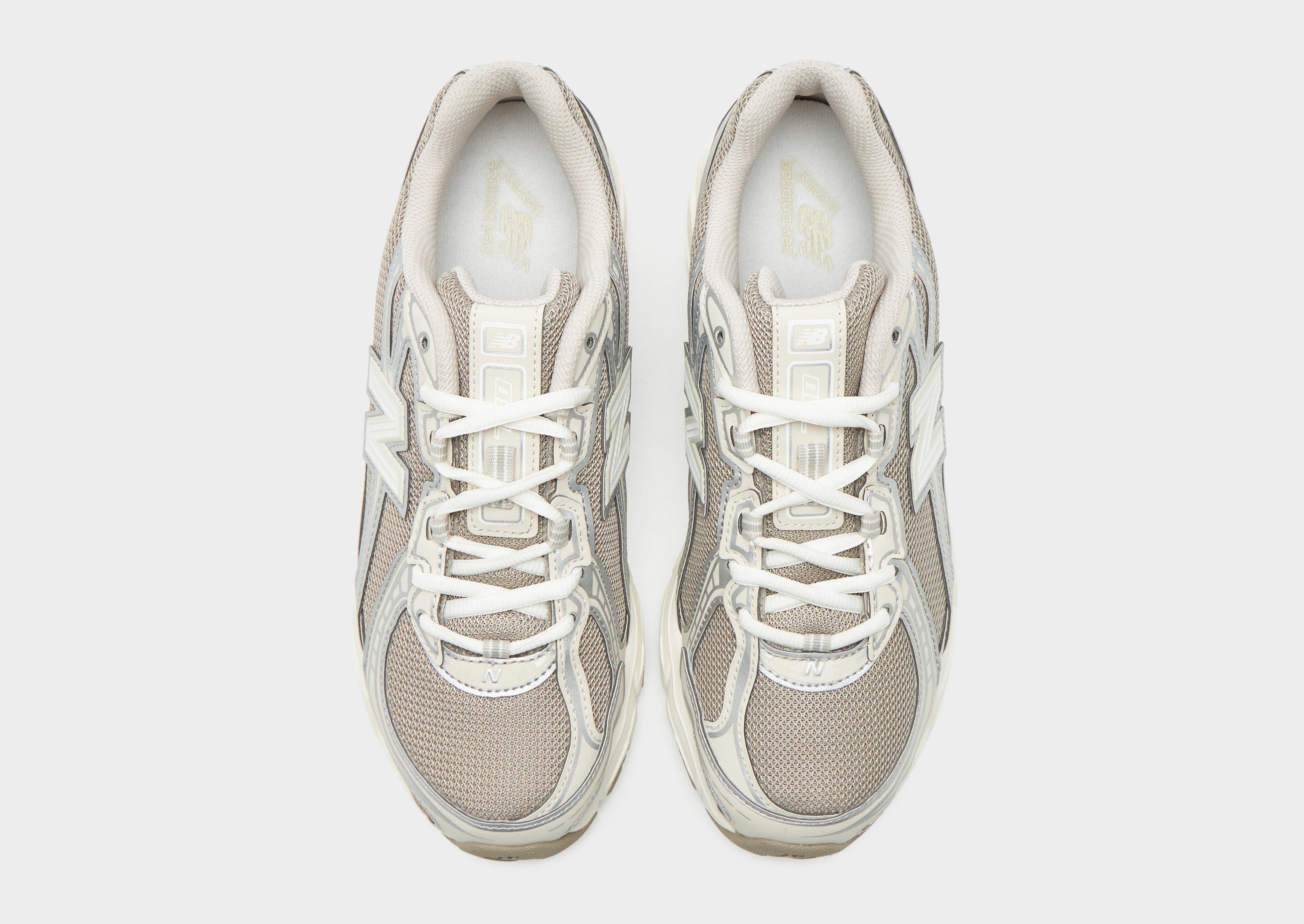 New Balance 740 Women's