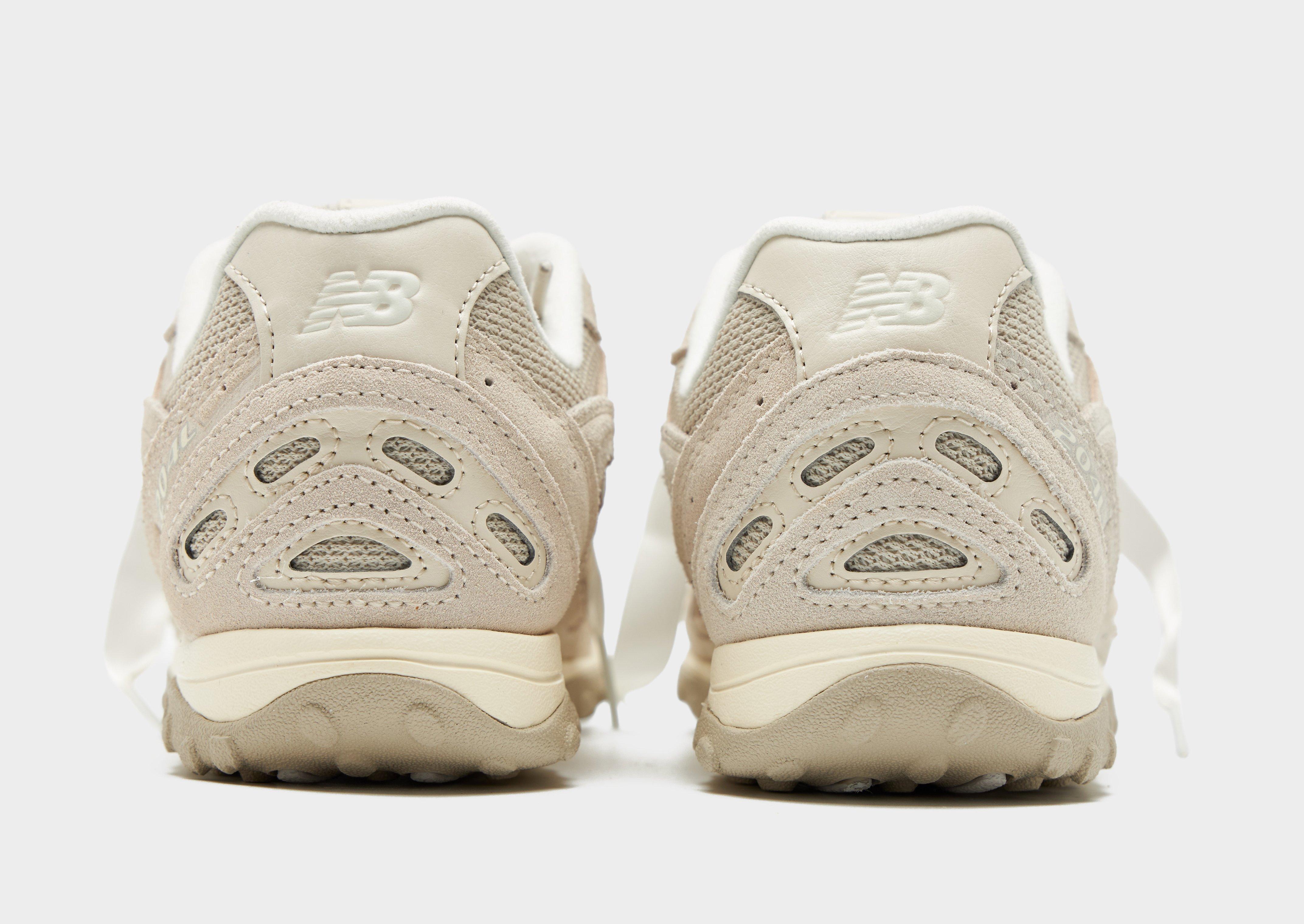 New Balance 204L Women's