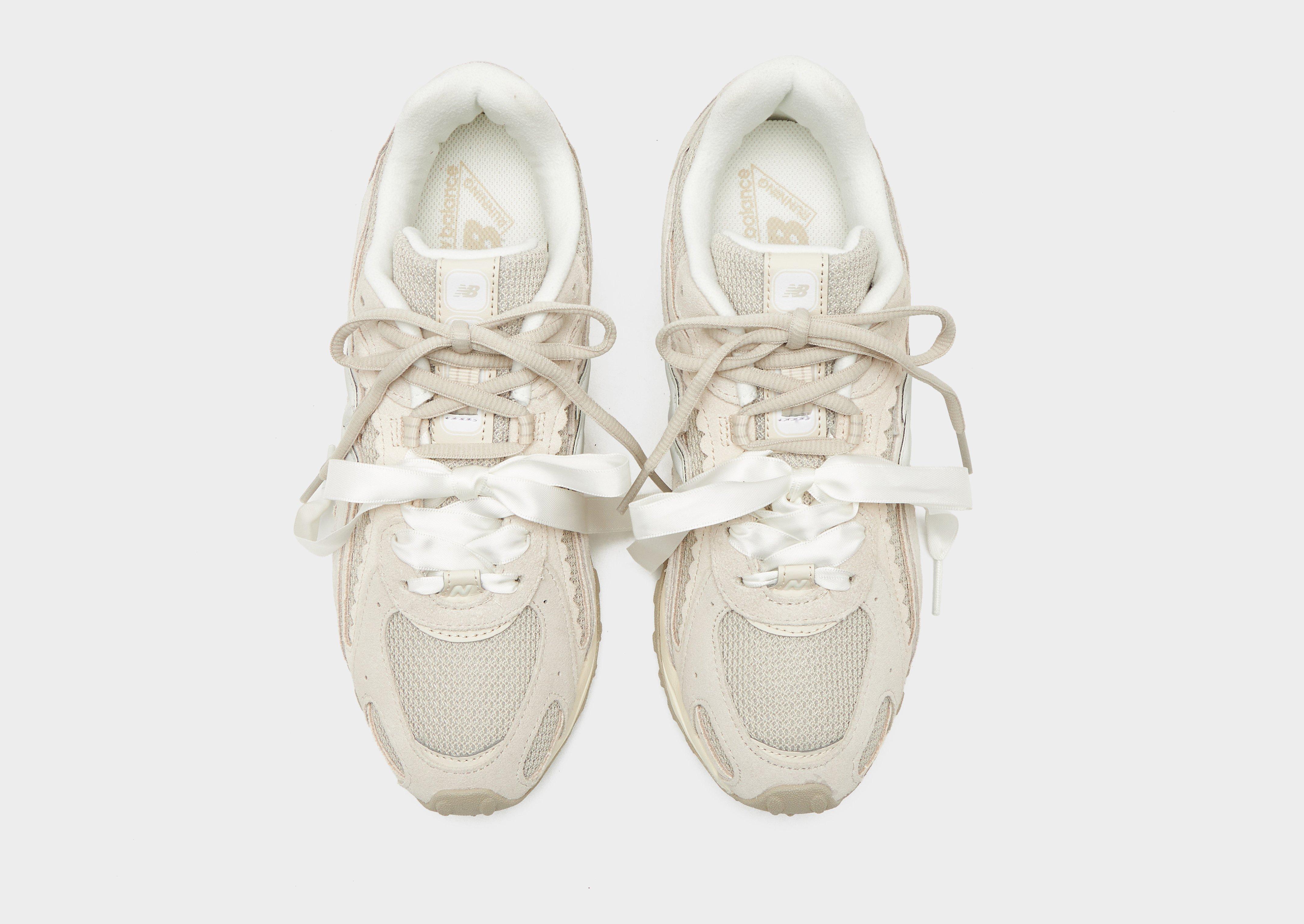 New Balance 204L Women's