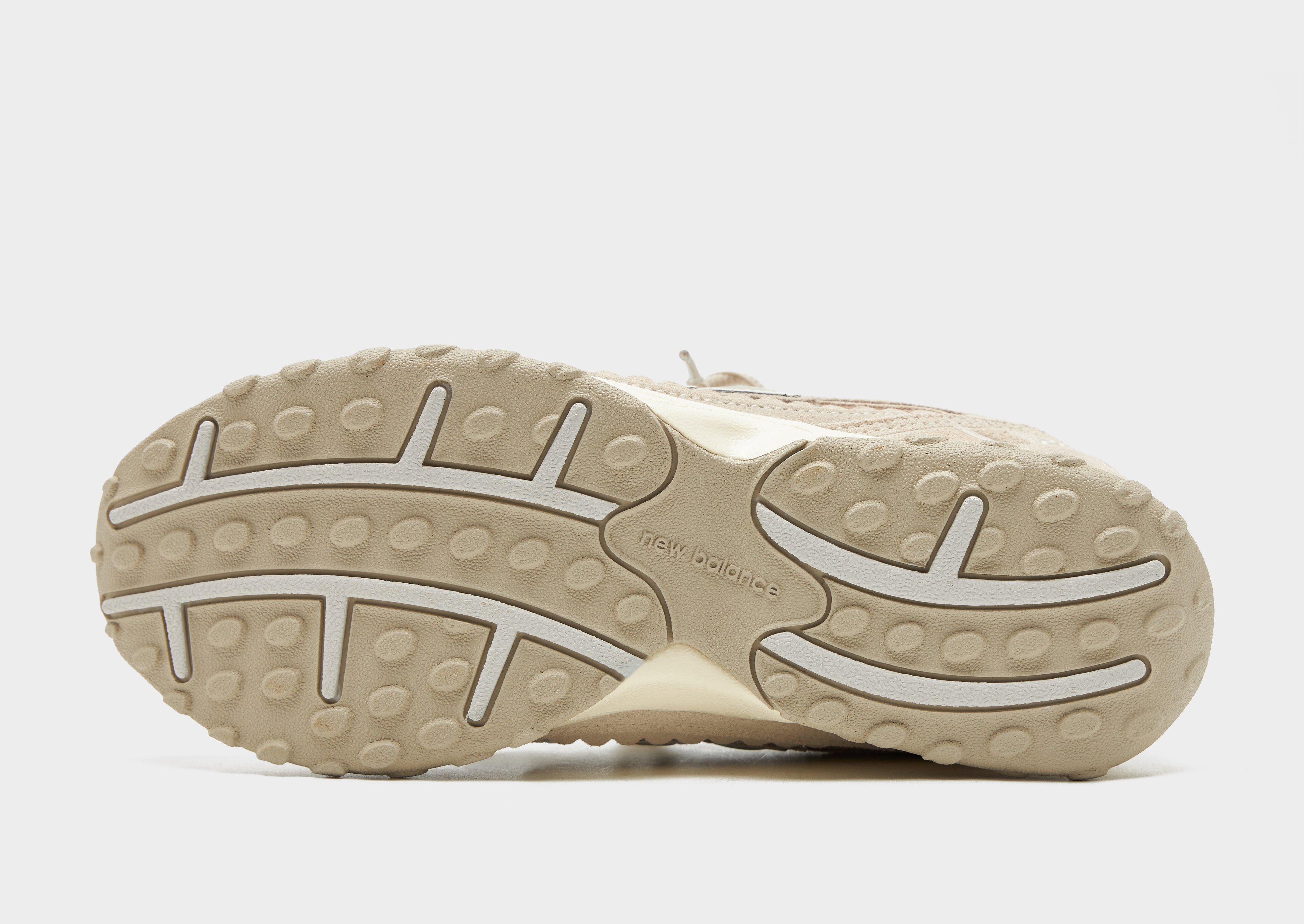 New Balance 204L Women's