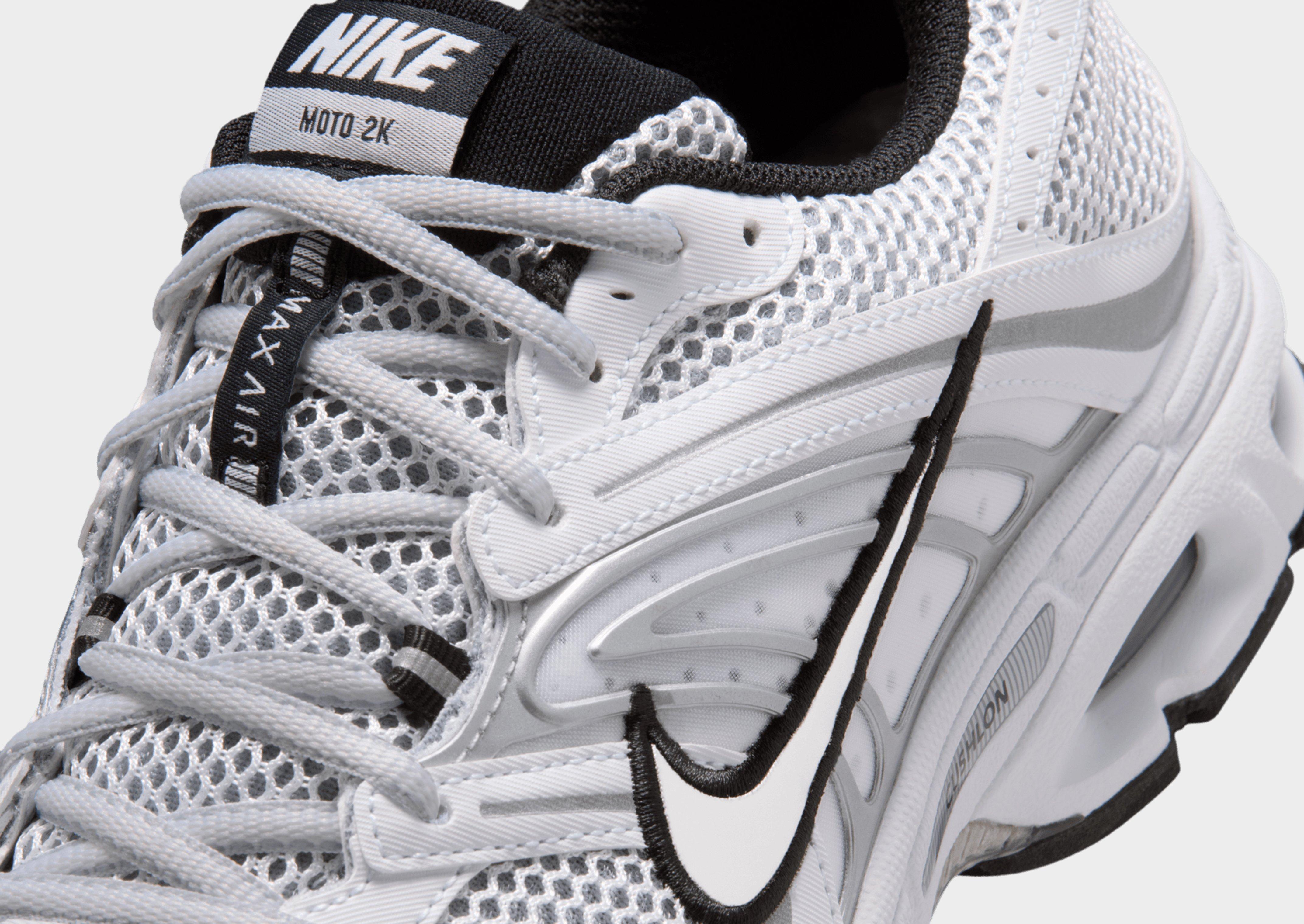 Nike Air Max Moto 2K