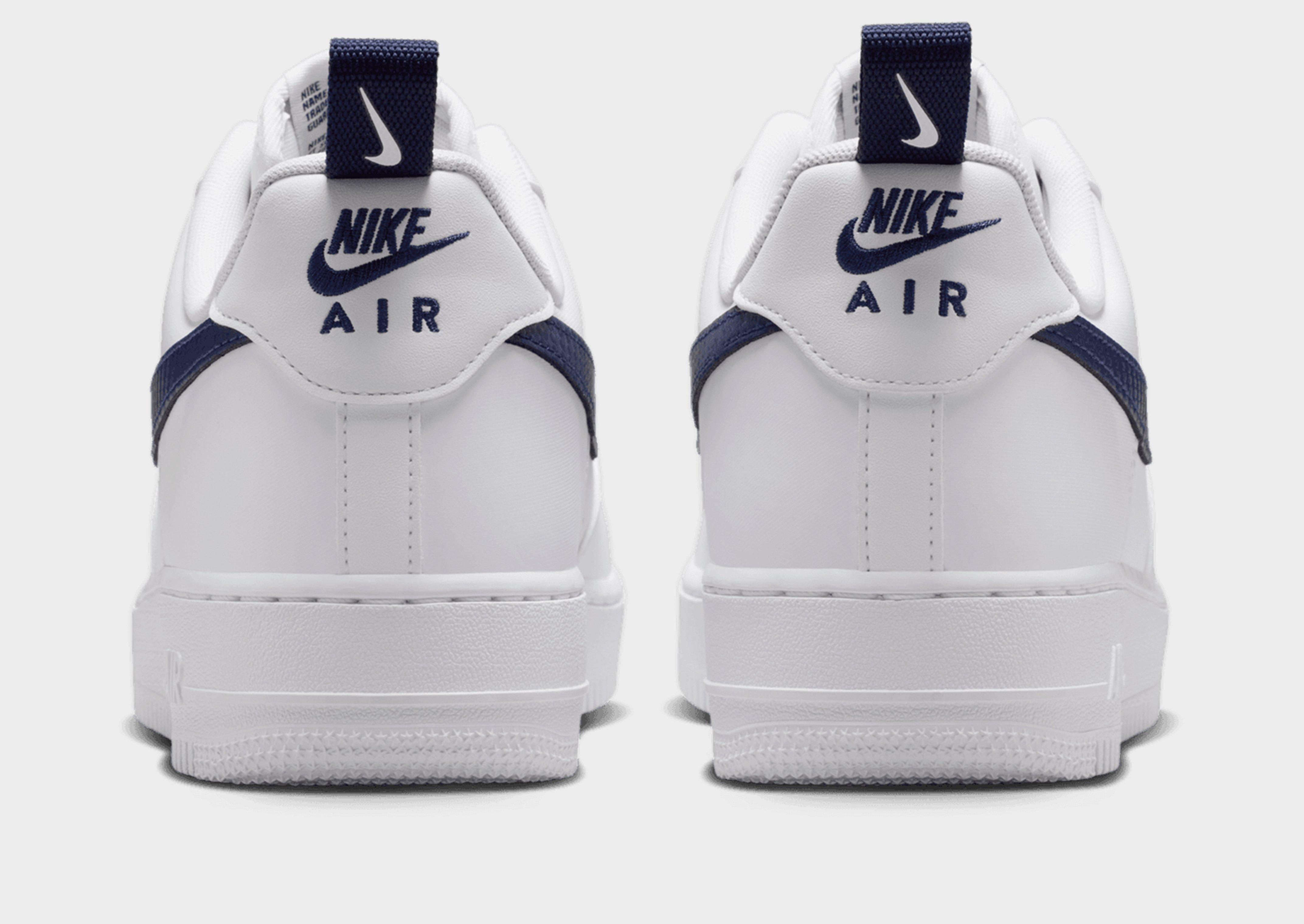 Nike Air Force 1 Low Essential