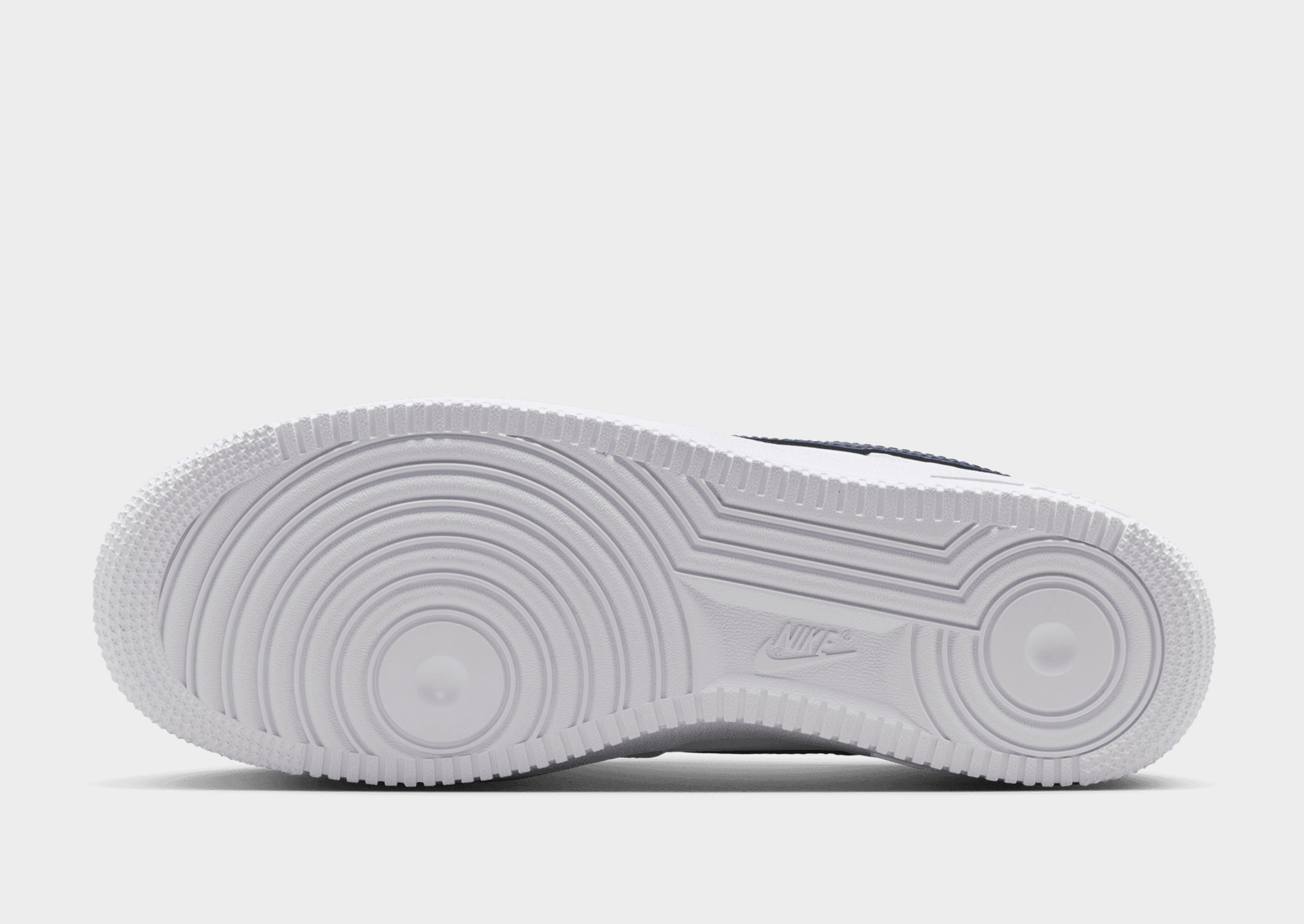 Nike Air Force 1 Low Essential