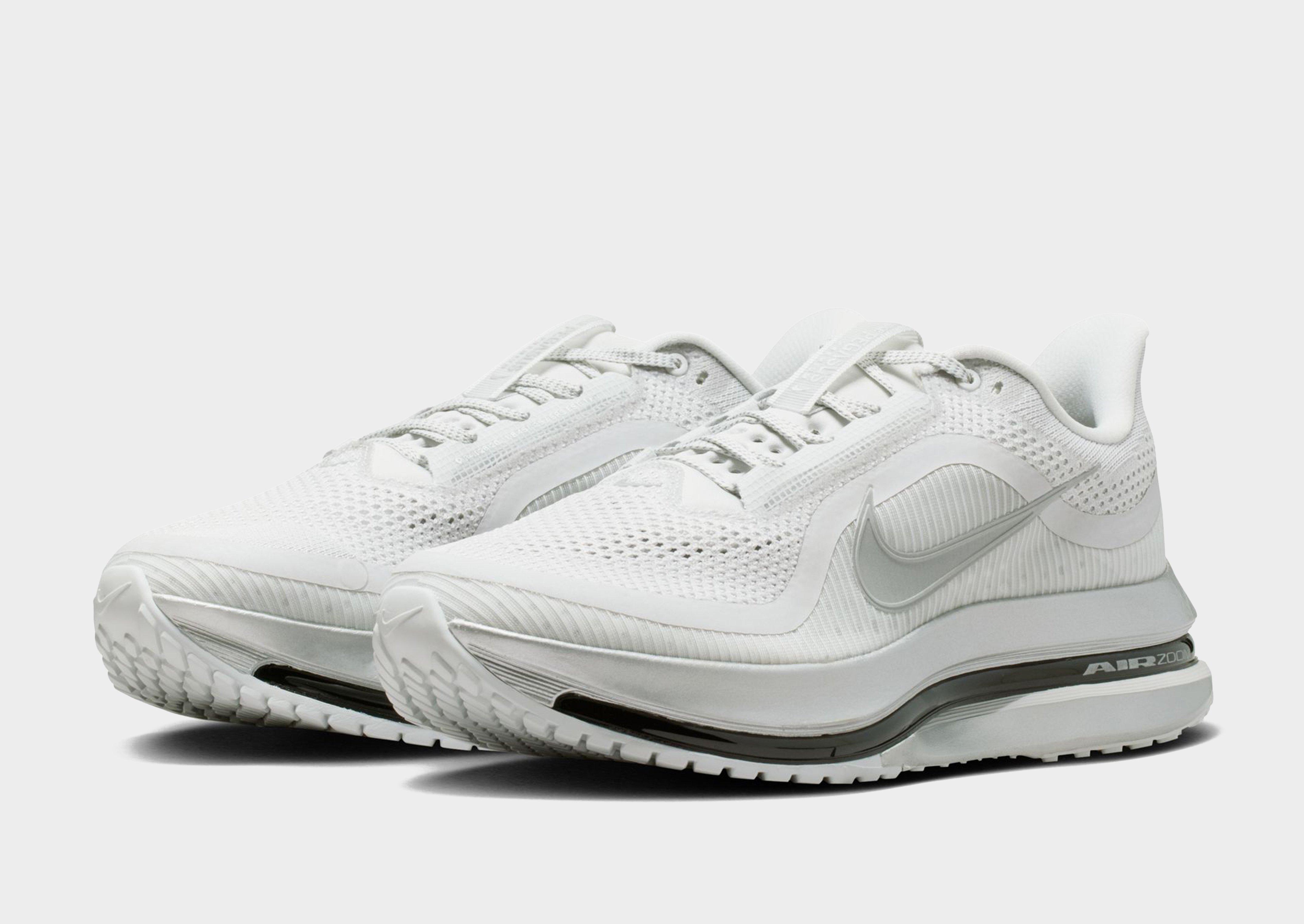 Nike Pegasus Premium