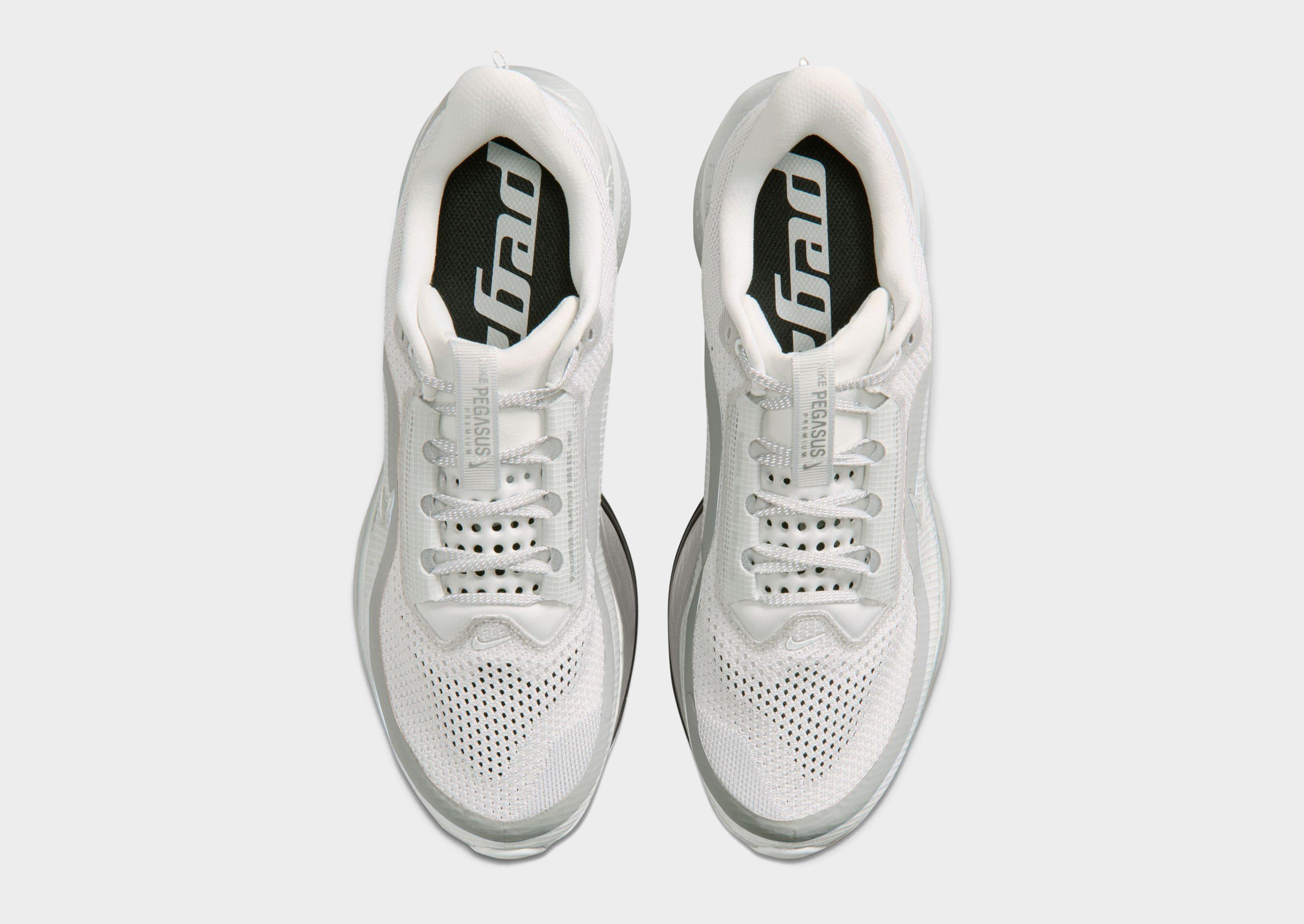 Nike Pegasus Premium