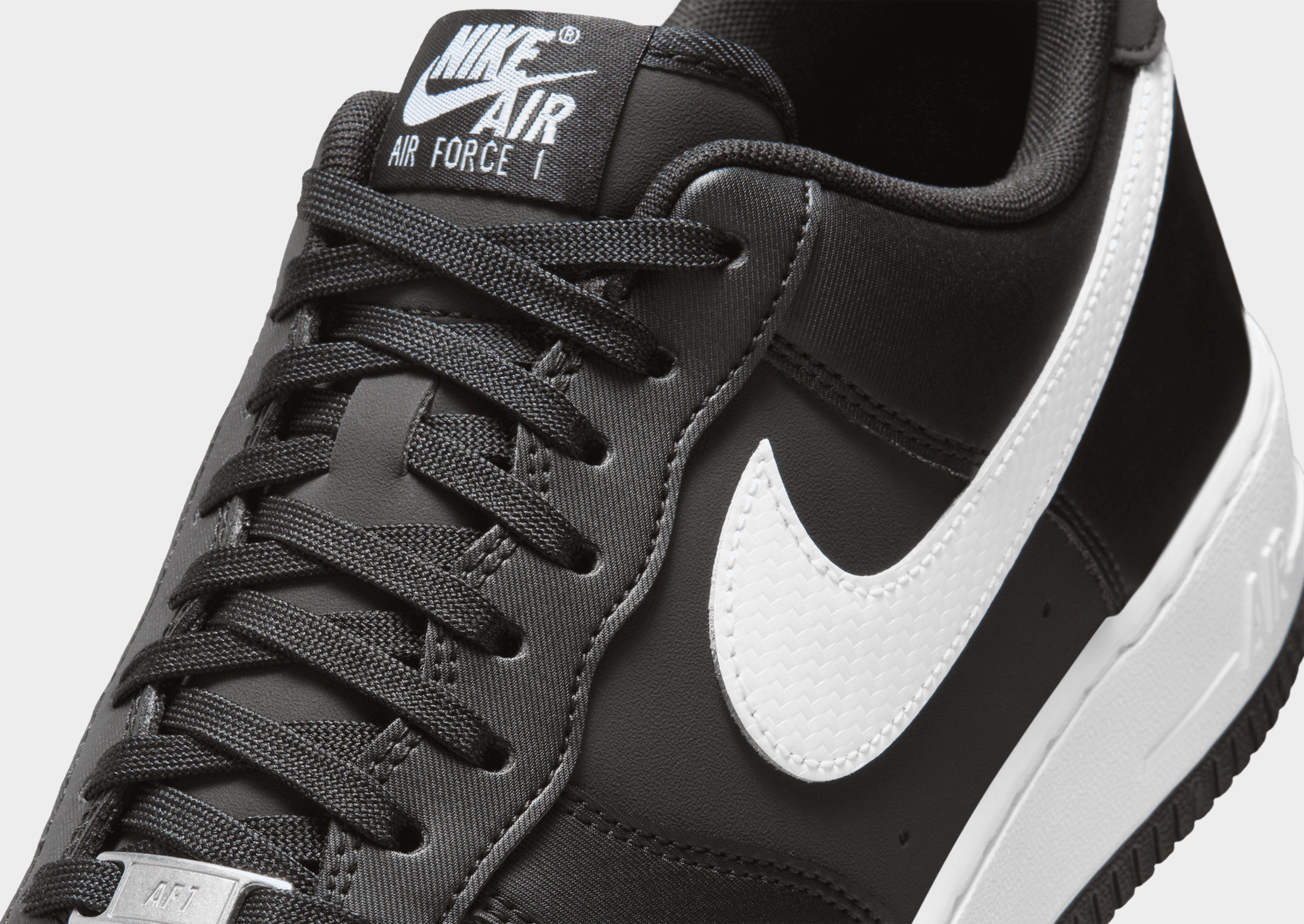 Nike Air Force 1 Low Essential