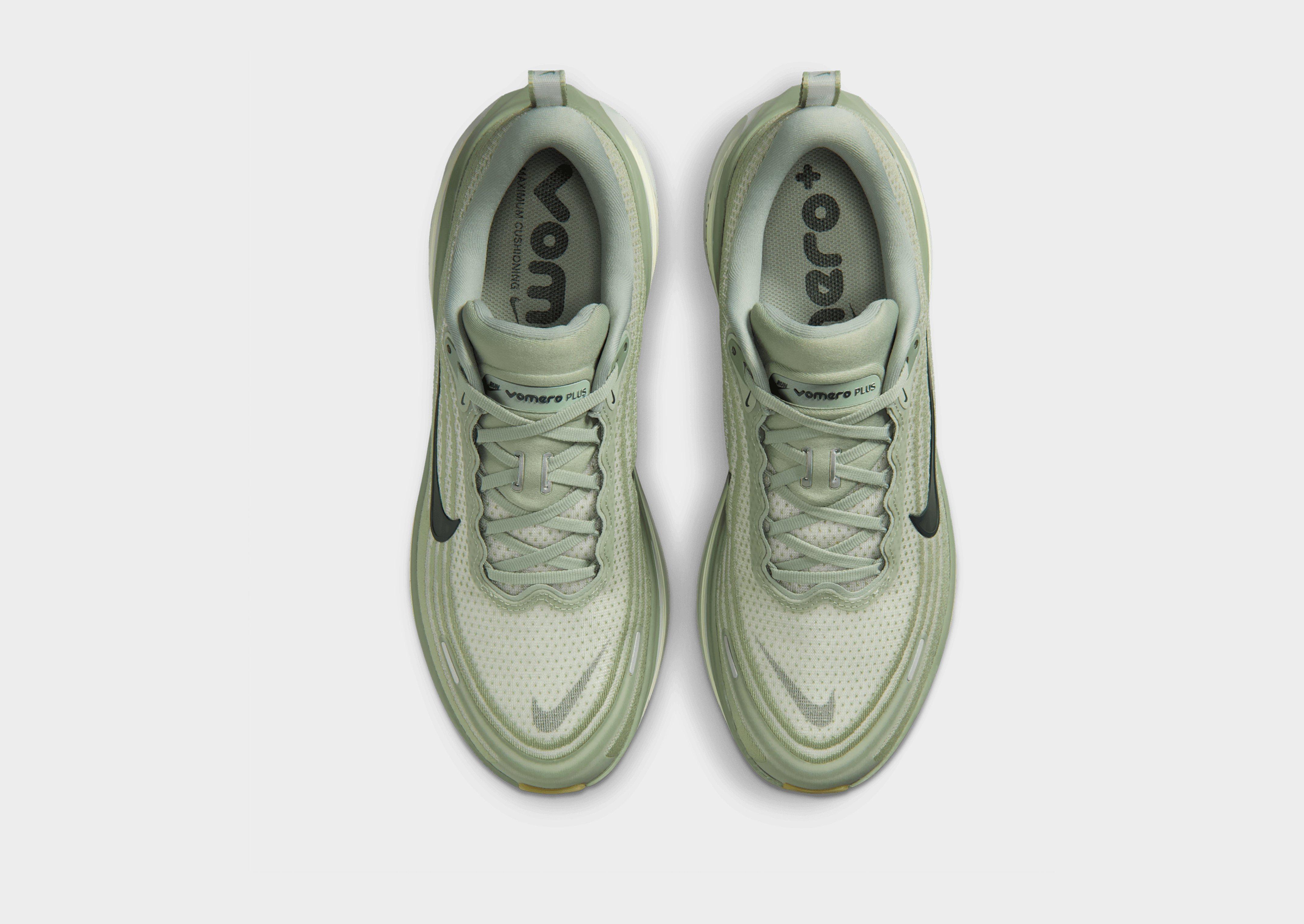 Nike Vomero Plus