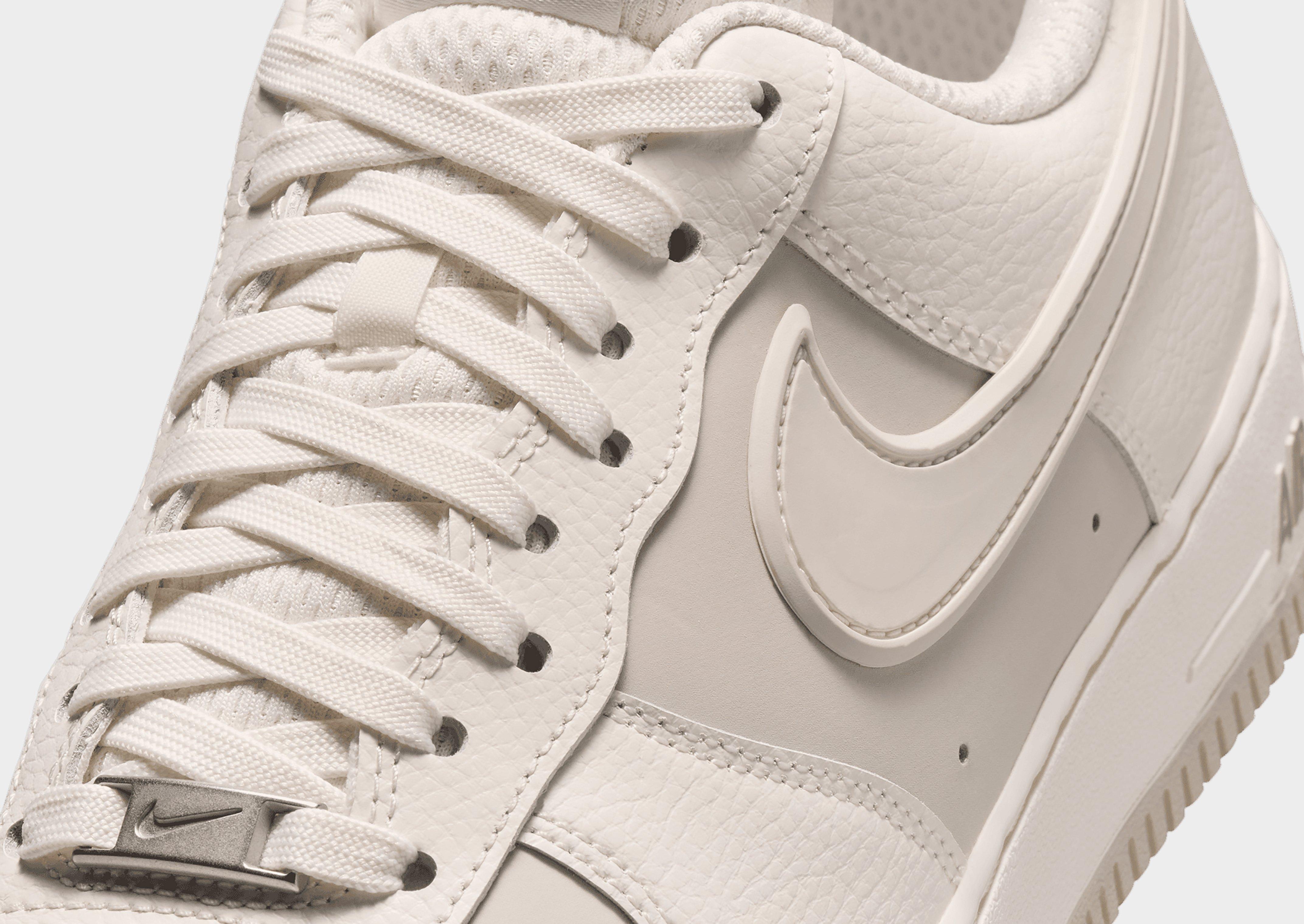 Nike Air Force 1 Low LV8