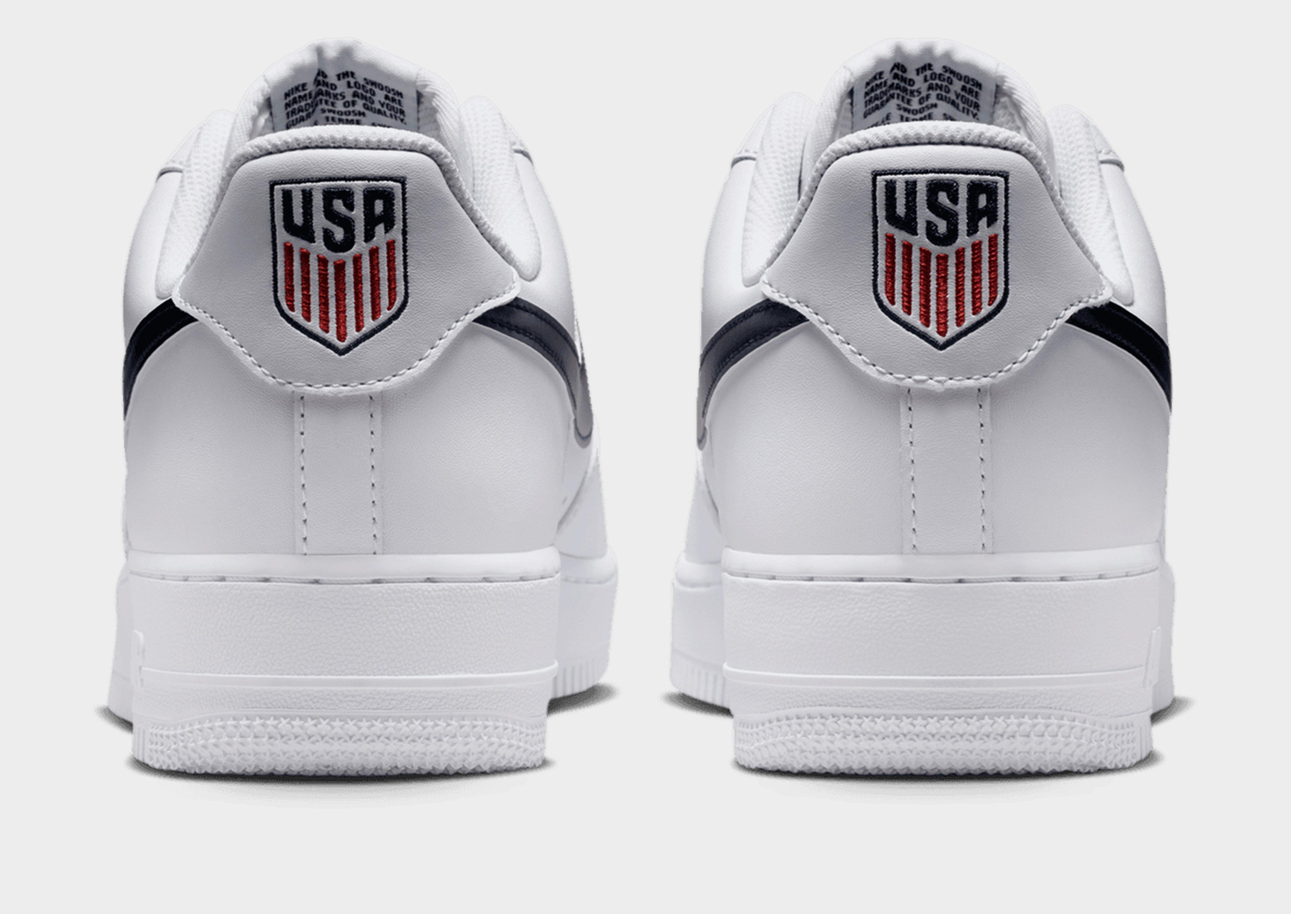 Nike Air Force 1 Low LV8