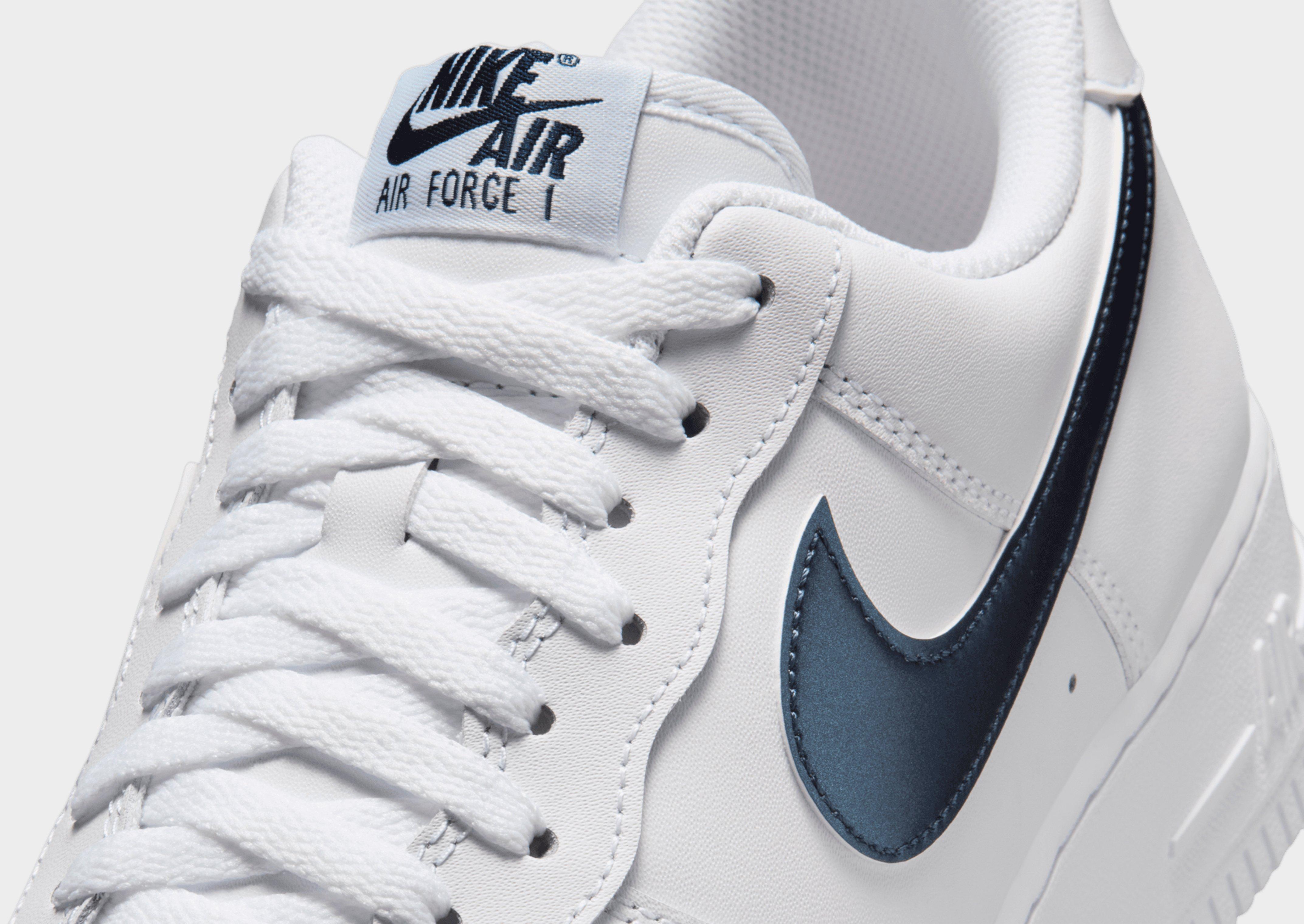 Nike Air Force 1 Low LV8