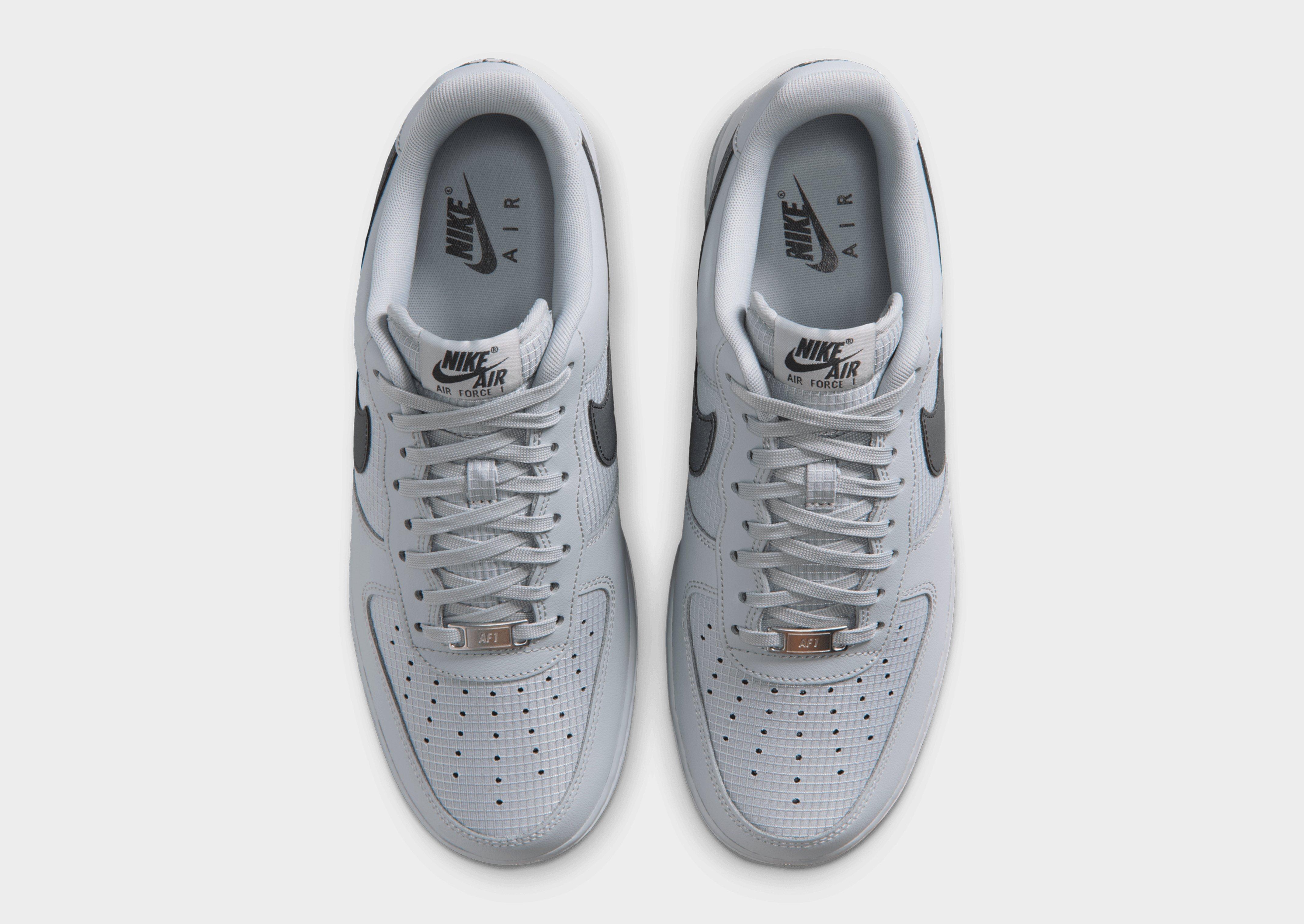 Nike Air Force 1 '07 LV8