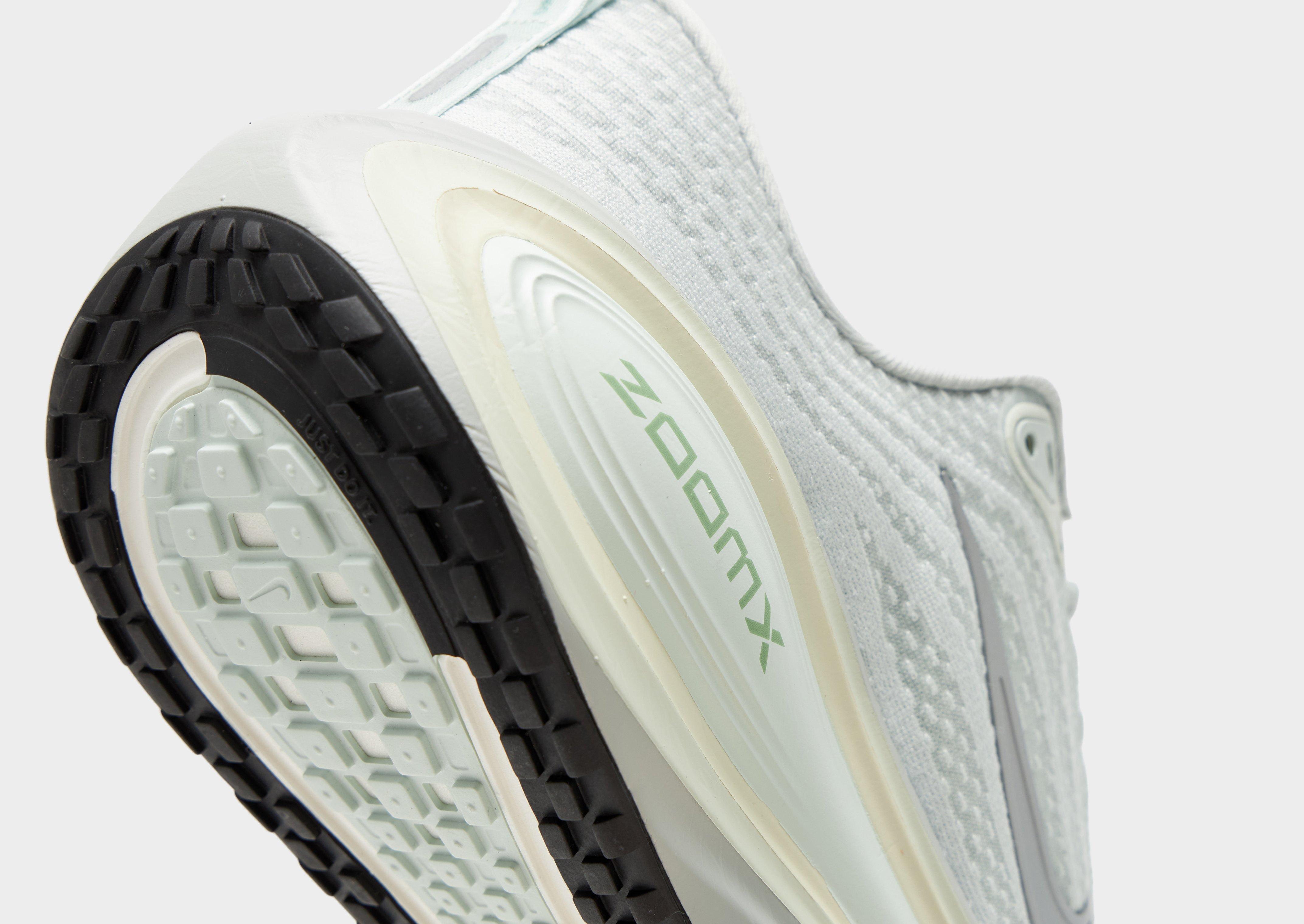 Nike Vomero Plus Women's