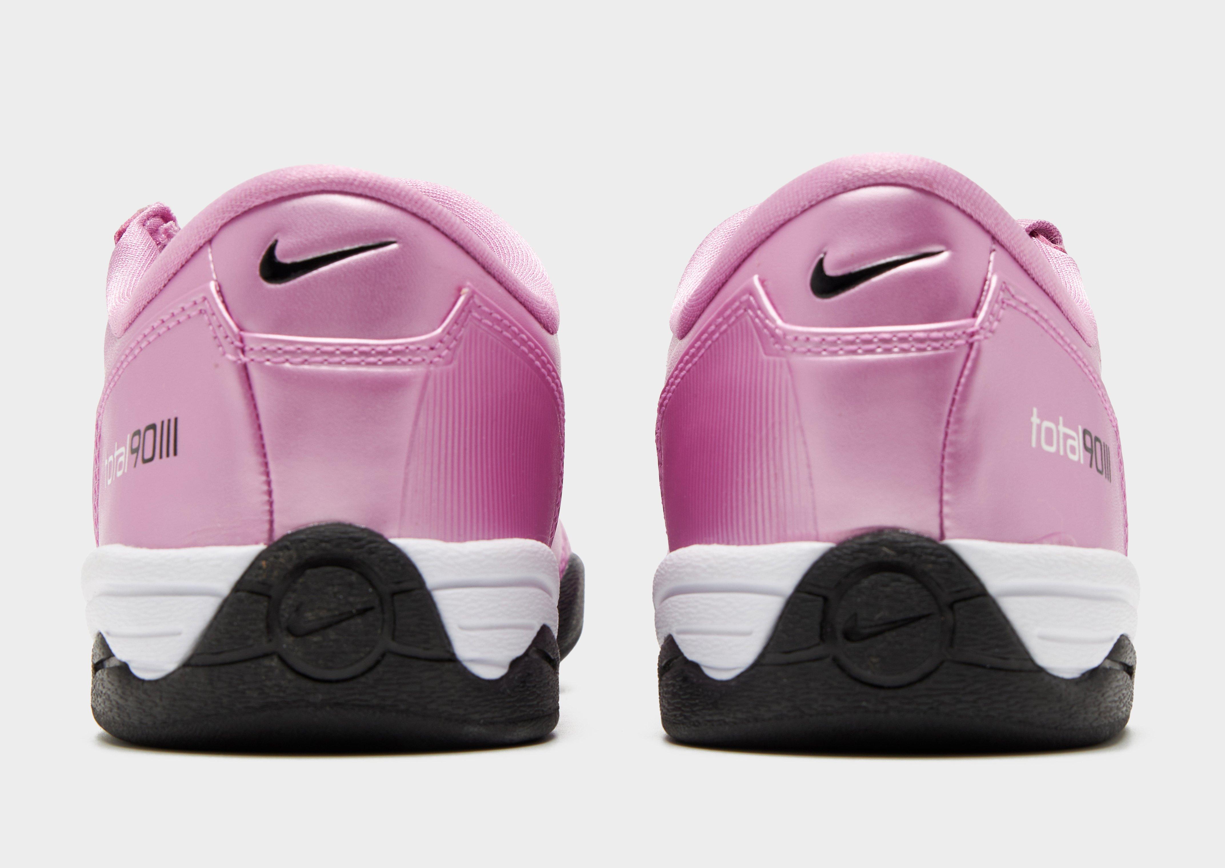 Nike Total 90 Women's