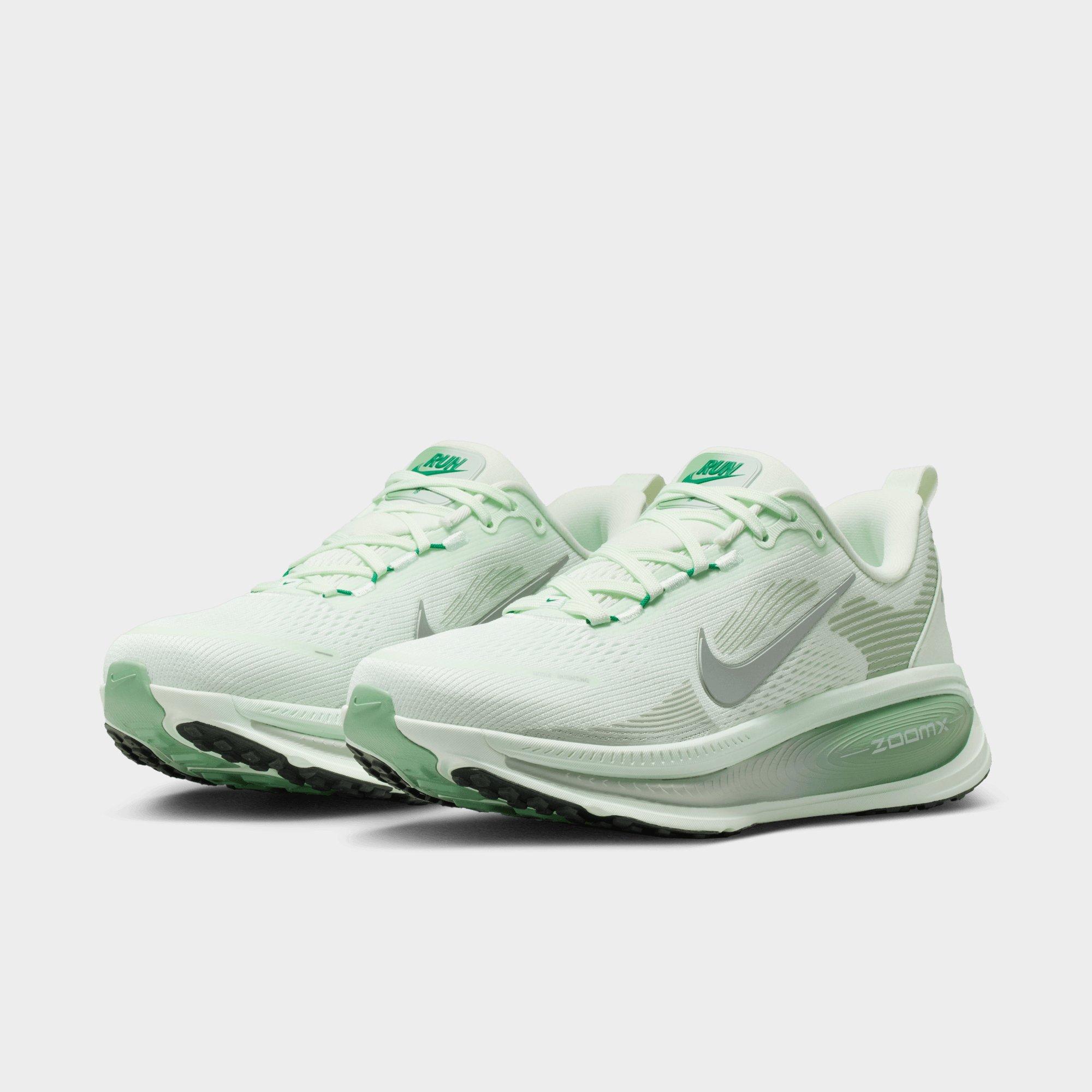 Nike Vomero 18 Women's