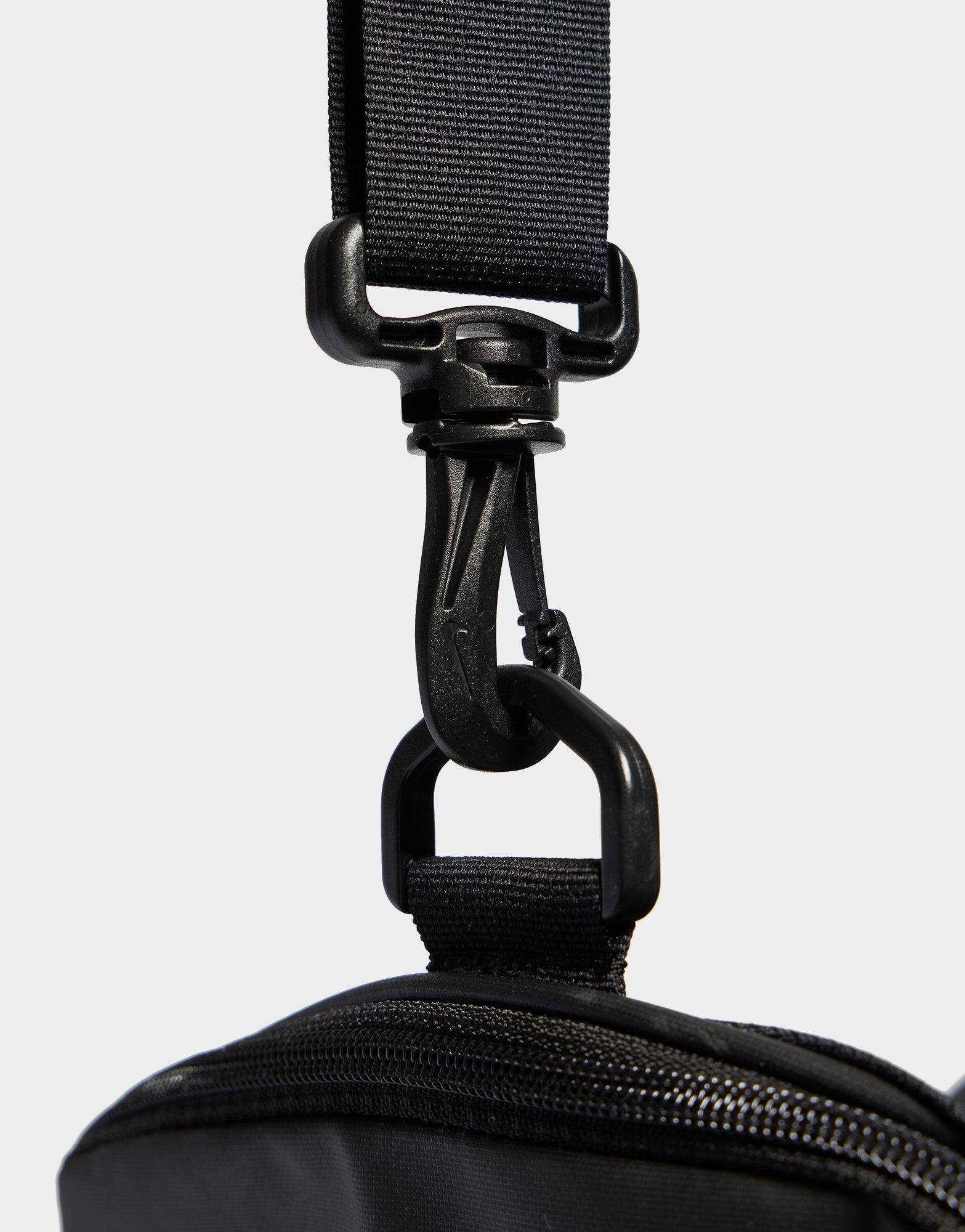 Nike Brasilia Swoosh Medium Duffle Bag