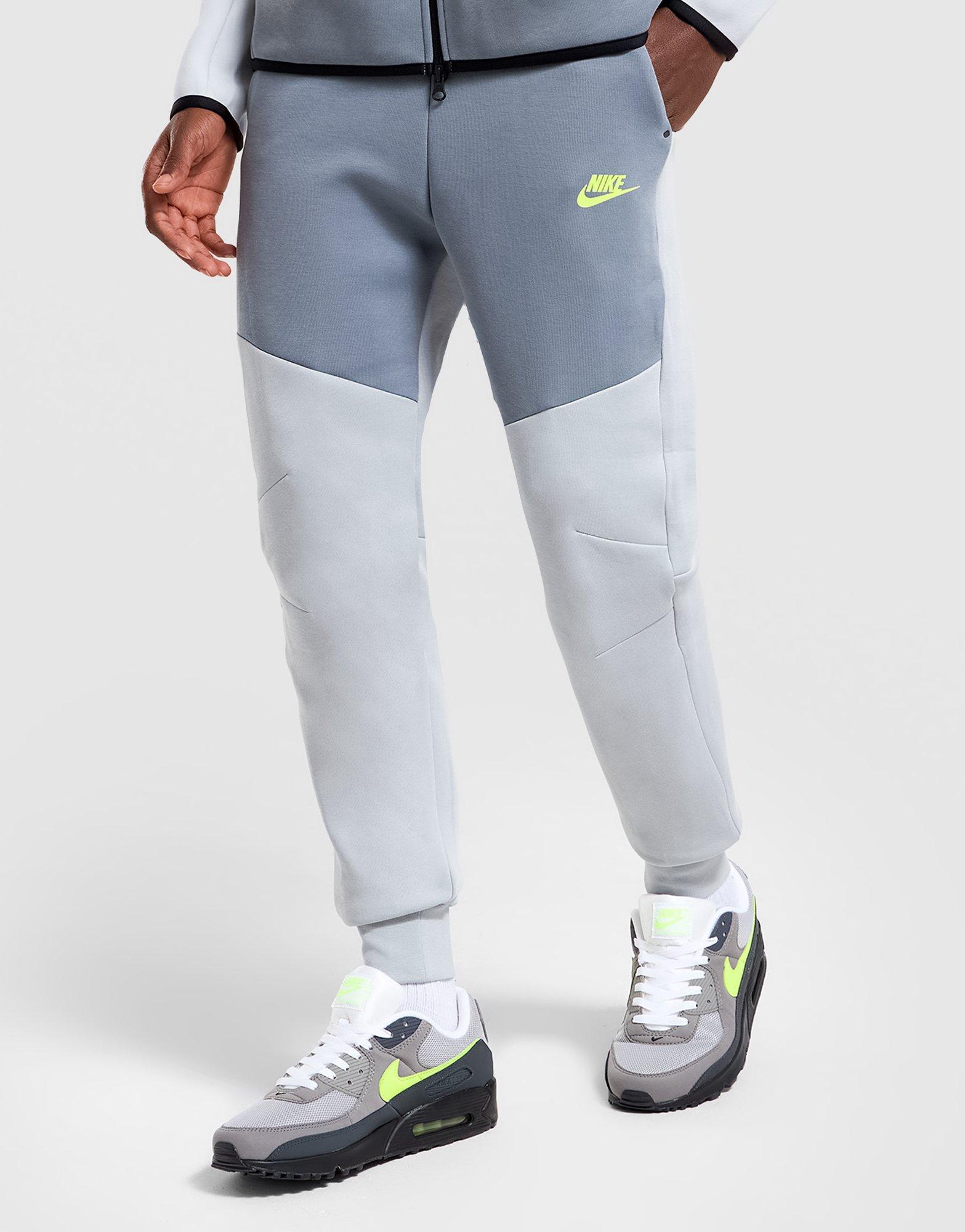 Nike Tech Fleece Joggers