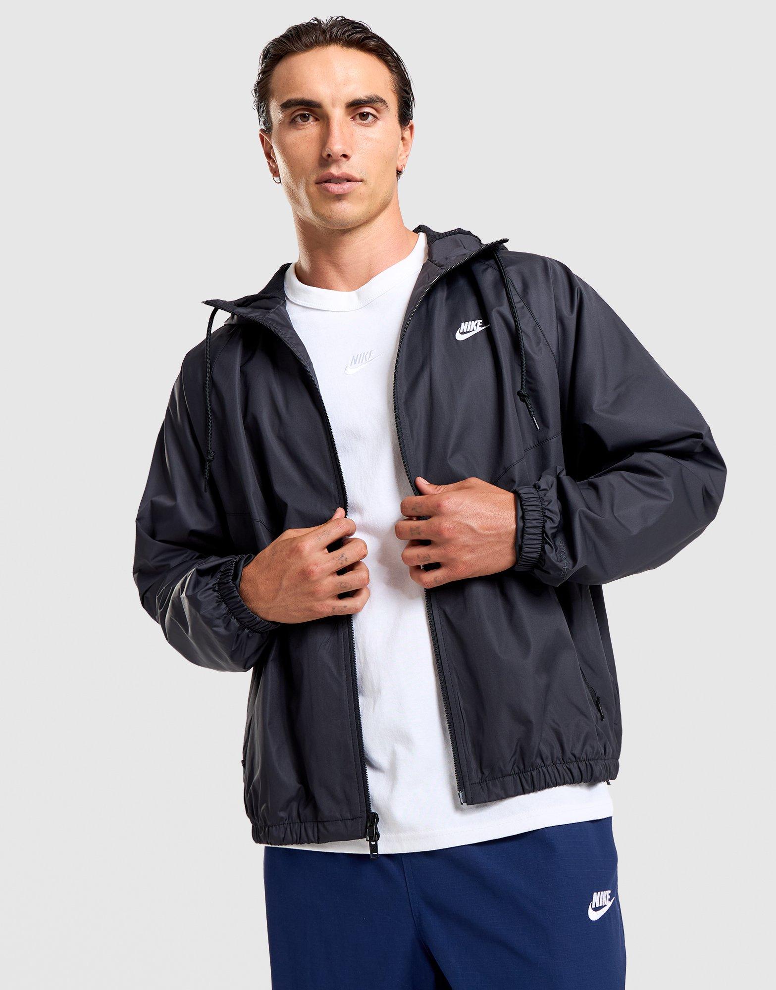 Nike Core Lightweight Windrunner Jacket