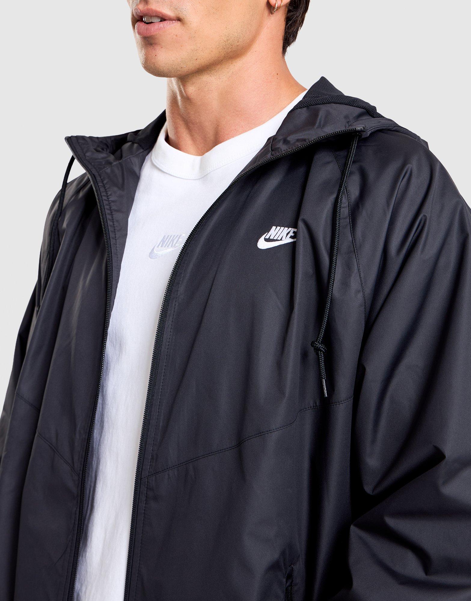 Nike Core Lightweight Windrunner Jacket