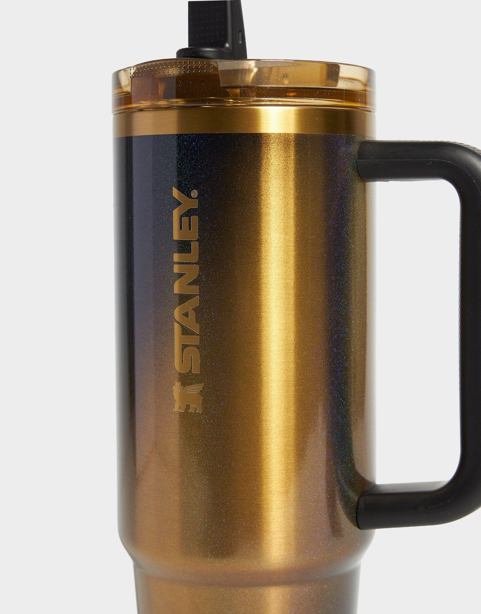 Stanley The Quencher ProTour Flip Straw Tumbler 880mL