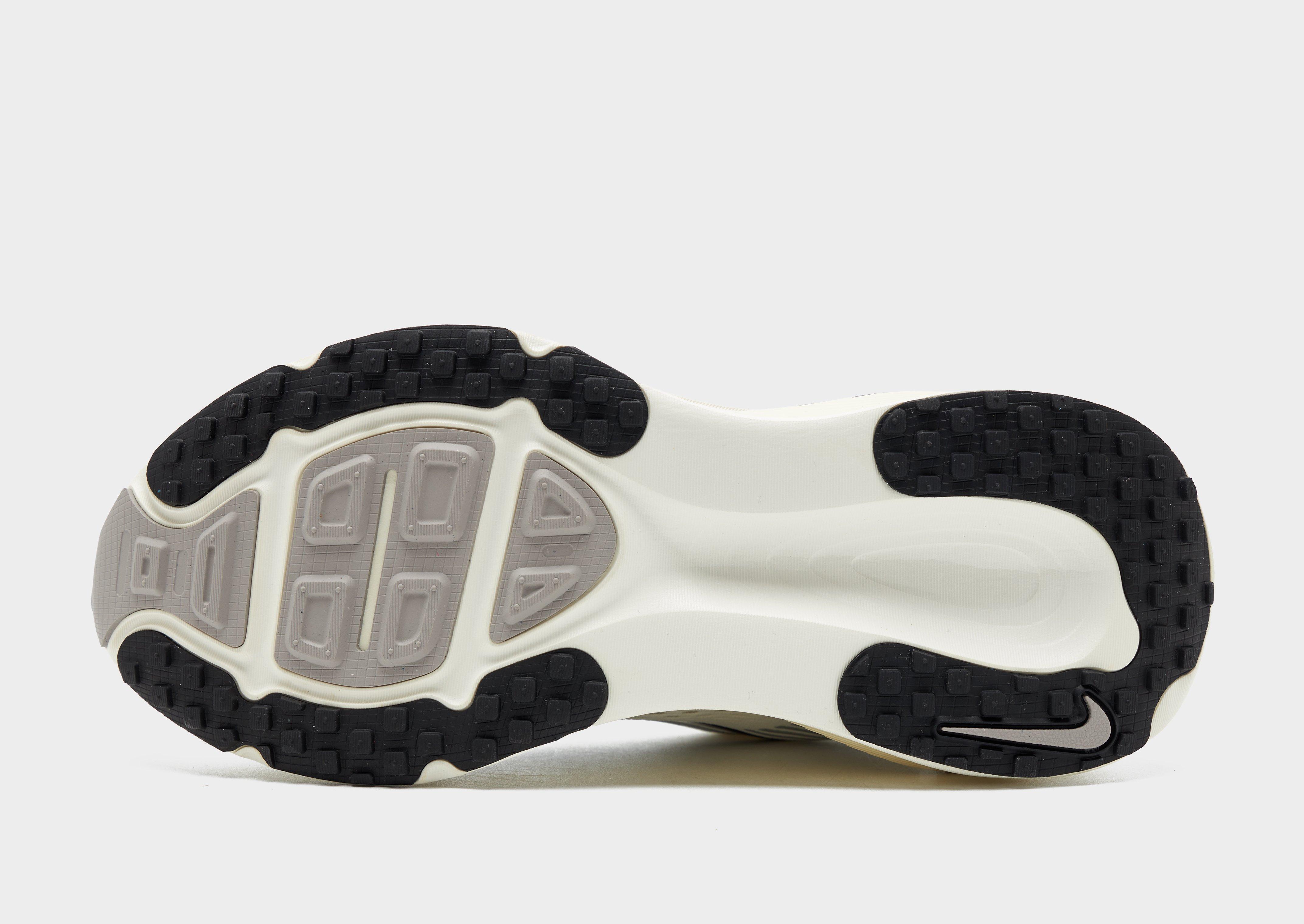 Nike Zoom Vomero 18 Women's