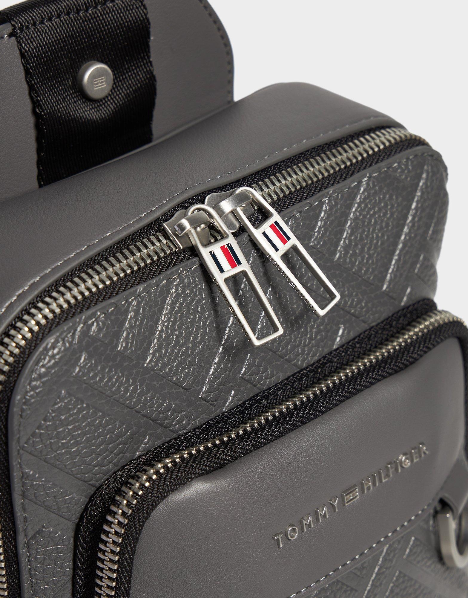 Tommy Hilfiger Flag Logo Slingpack Bag