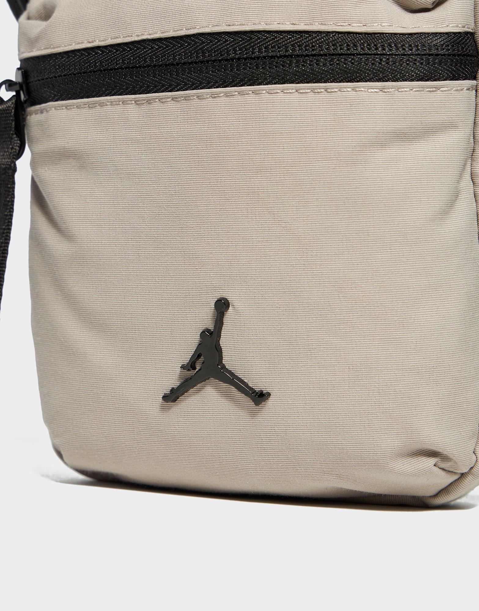 Jordan Small Items Bag